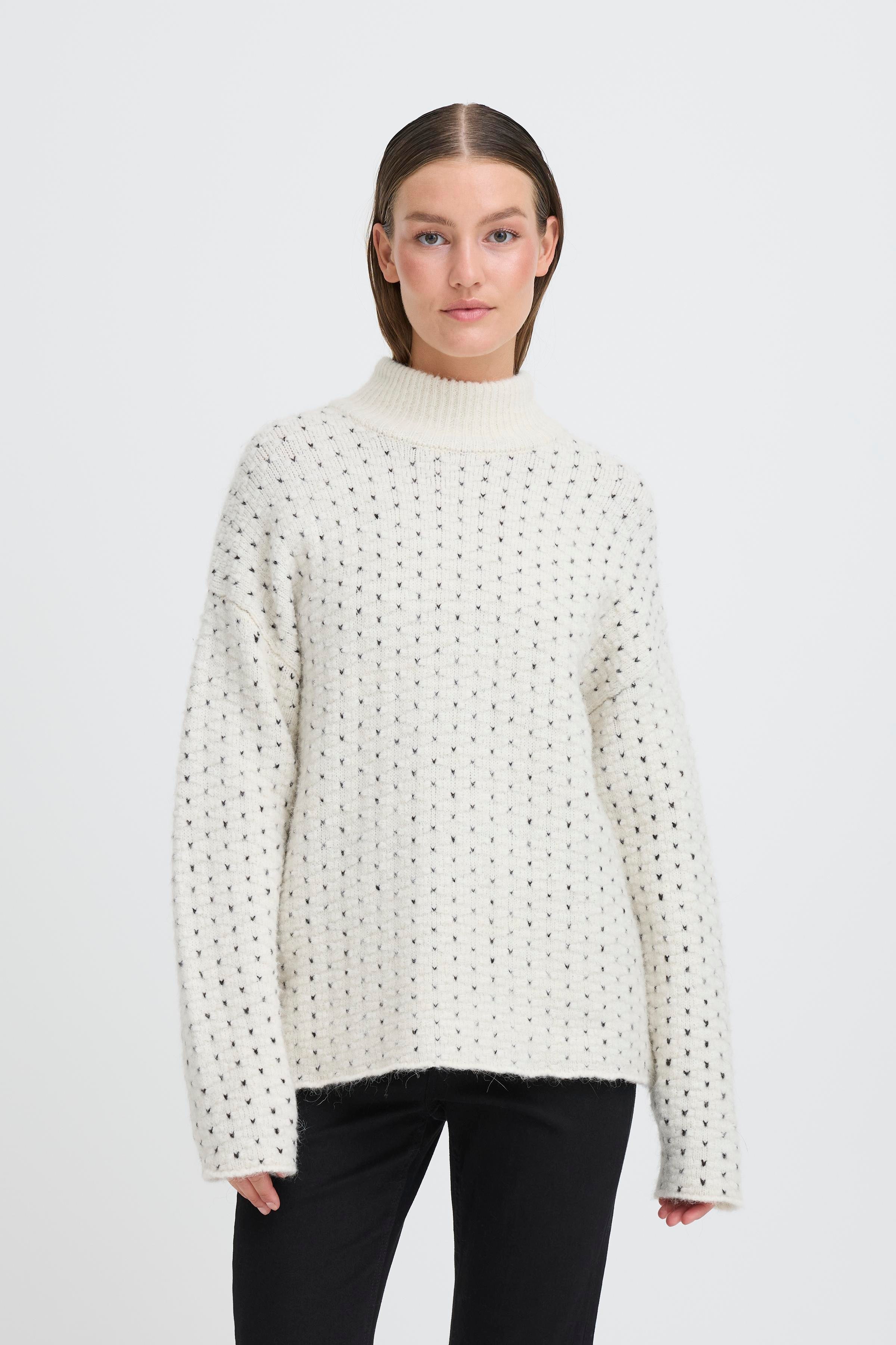 IHKAMARA Pullover LOOKBOOK FRONT 20124488-900005047