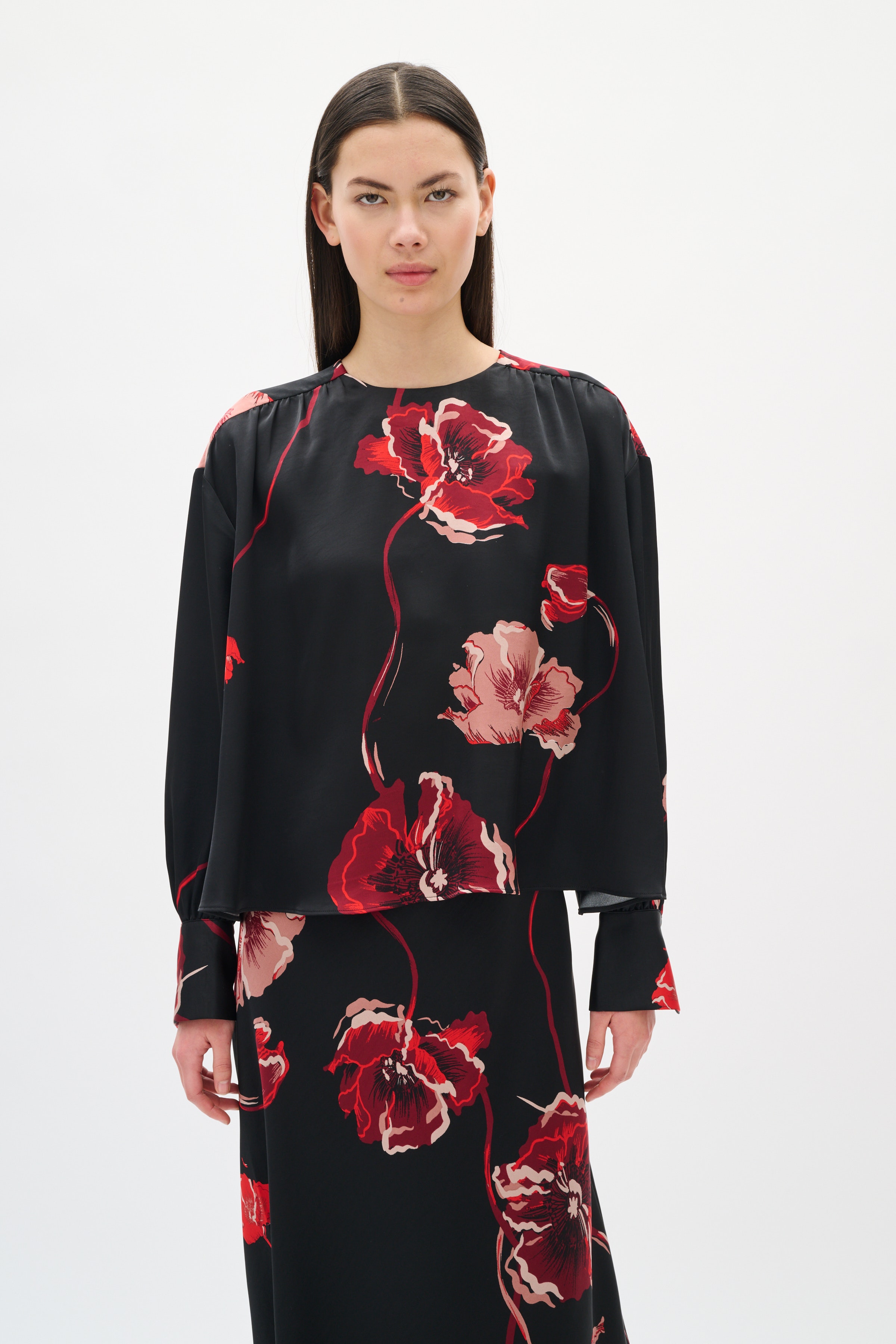 DAWNIW Blouse LOOKBOOK FRONT 30112009-900002573