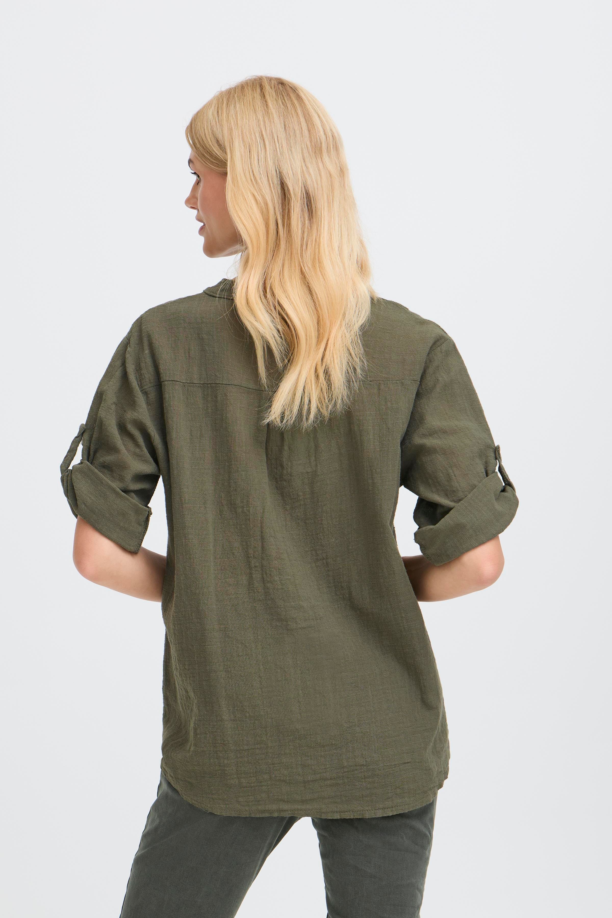 SBALEXIS Blus LOOKBOOK FRONT 22101049-180515