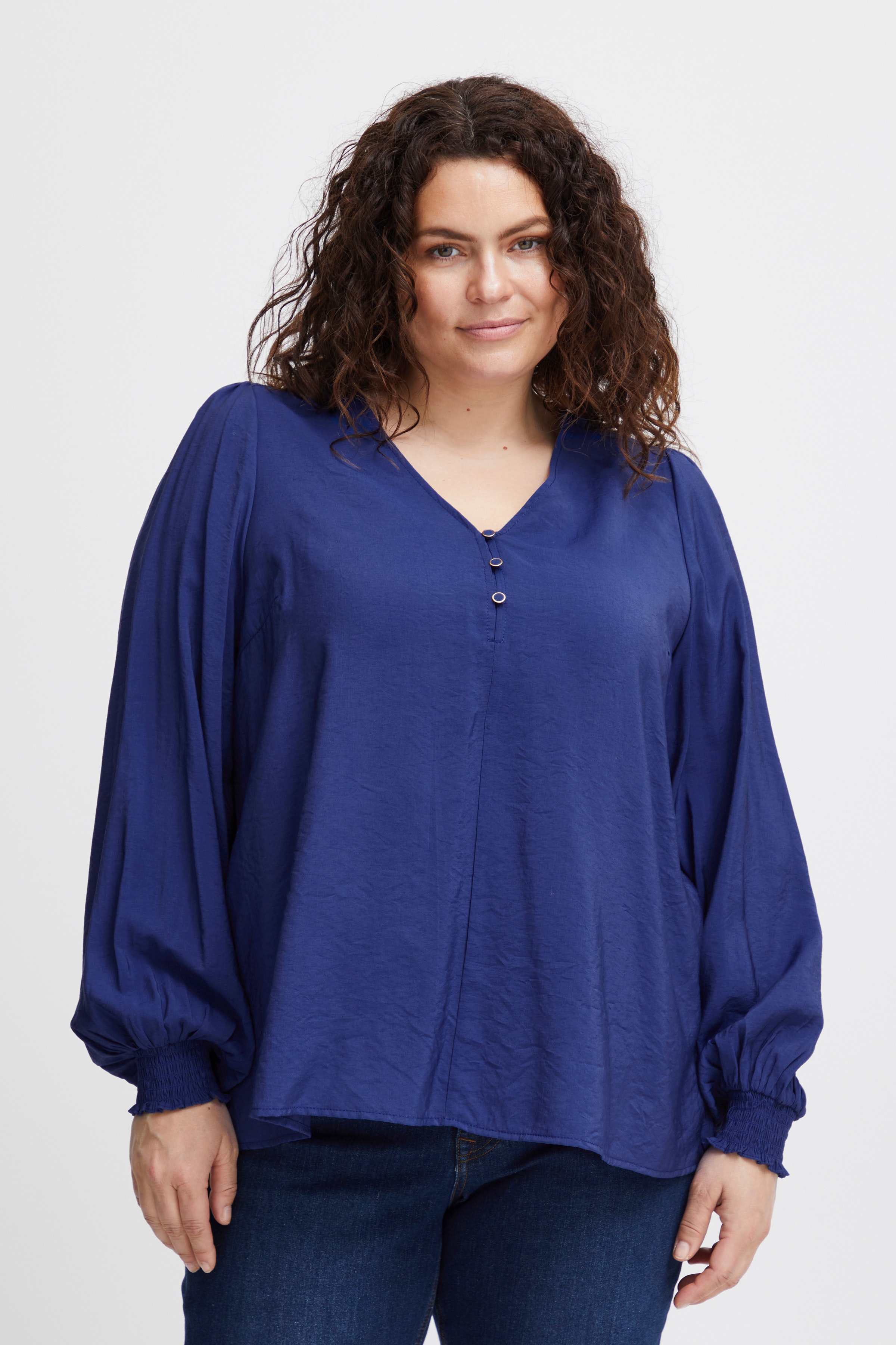 FPNITA Bluse LOOKBOOK FRONT 20612604-193943