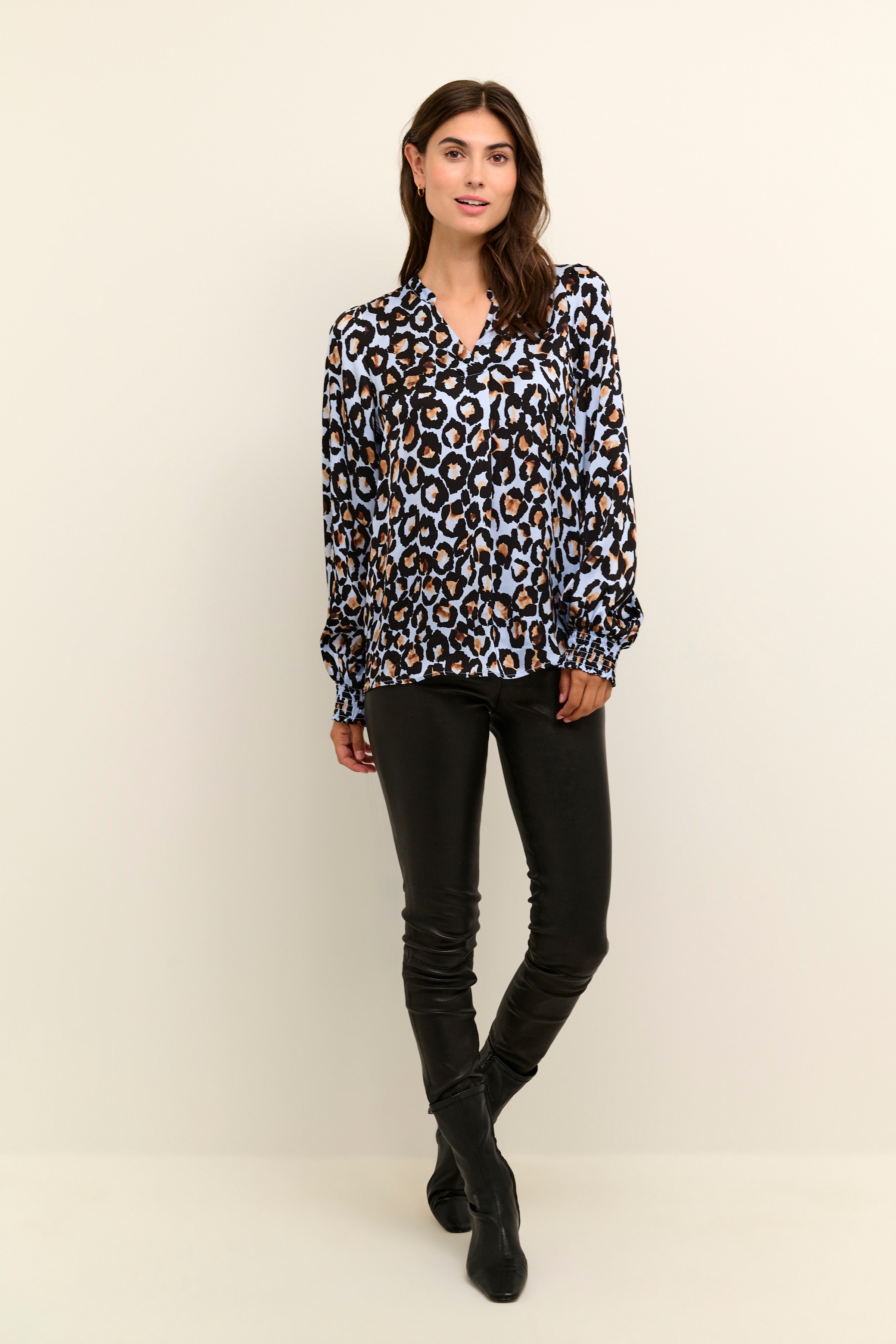 CUvinca Leopard bluse LOOKBOOK FRONT 50109250-153919