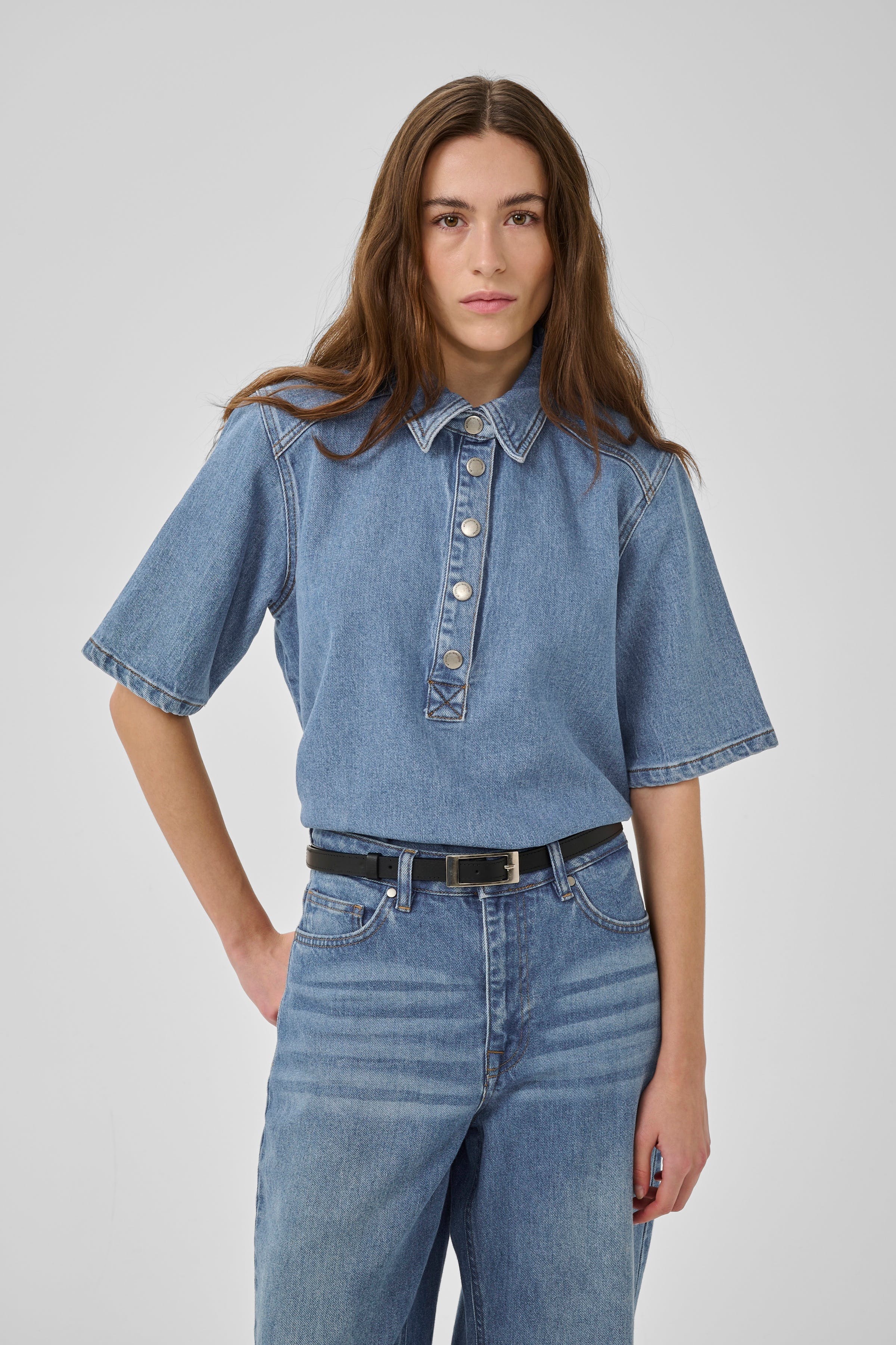 AbinaMW Blouse LOOKBOOK FRONT 10704772-100053