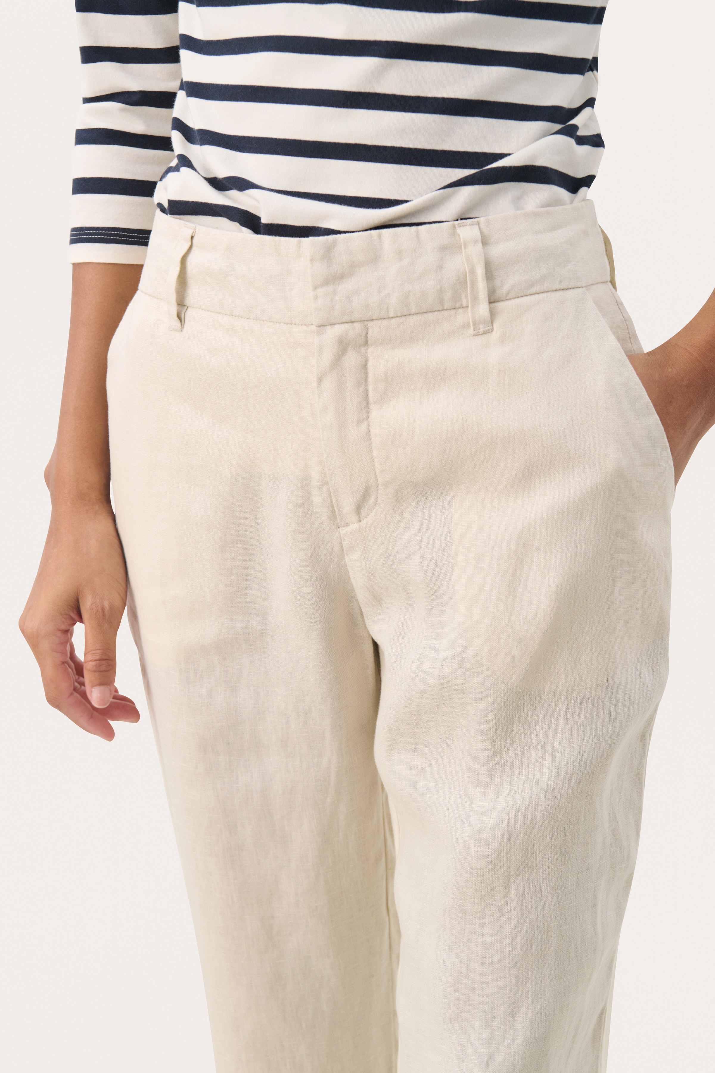 SoffePW Linen Trousers LOOKBOOK DETAIL 30309389-130400