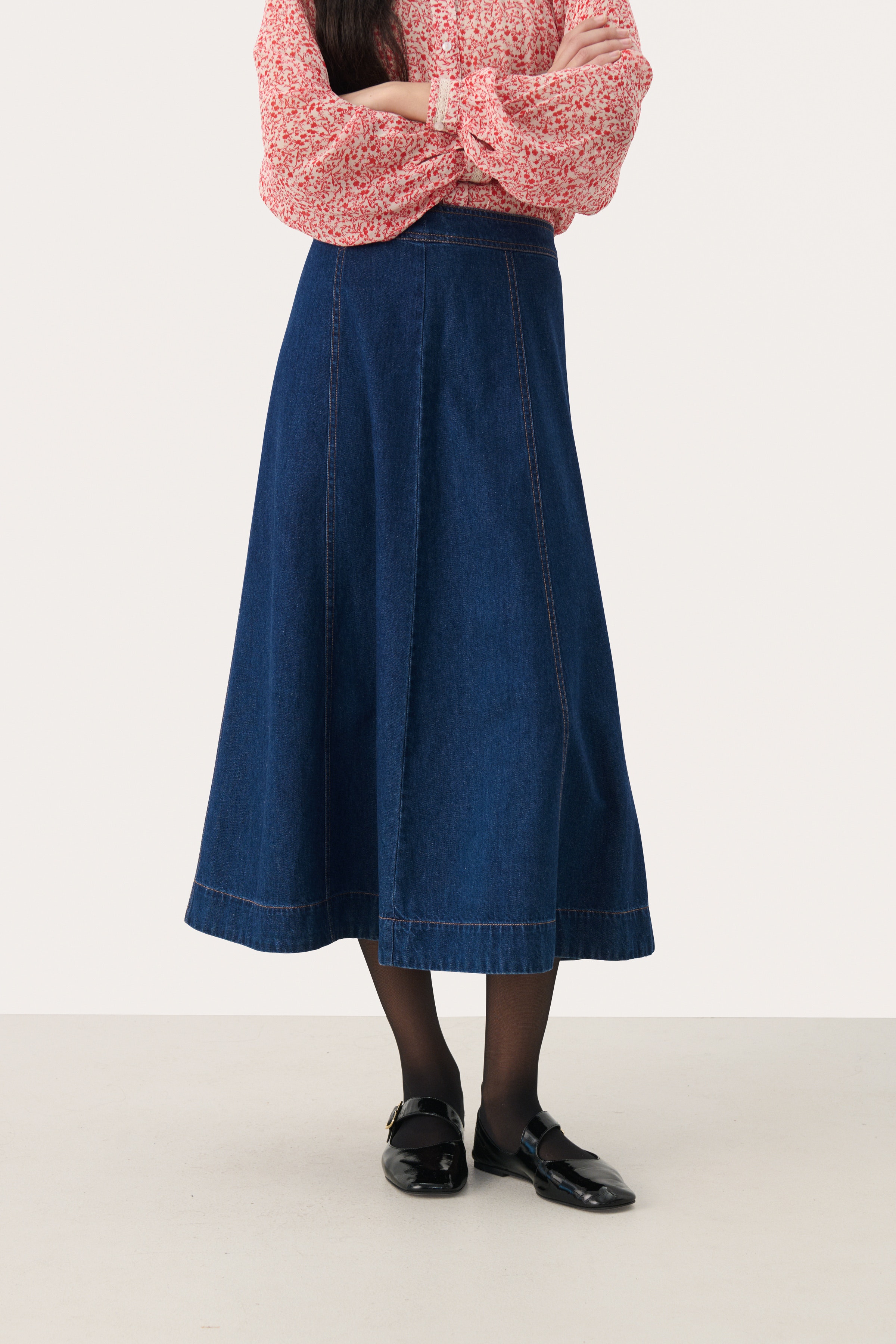 PetrinaPW Denim Skirt LOOKBOOK FRONT 30309245-300144