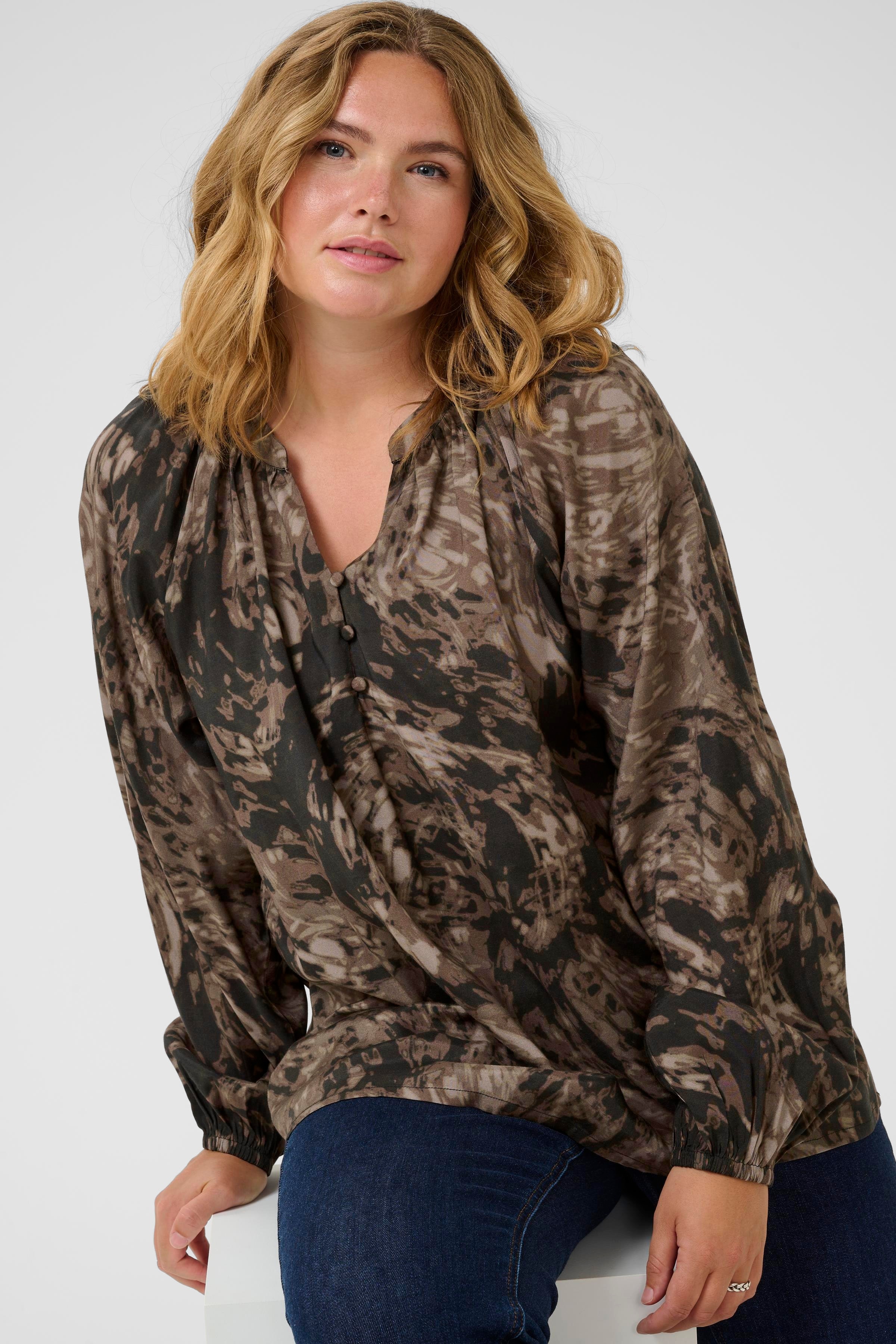 KCjamia Bluse LOOKBOOK DETAIL 10583775-108502