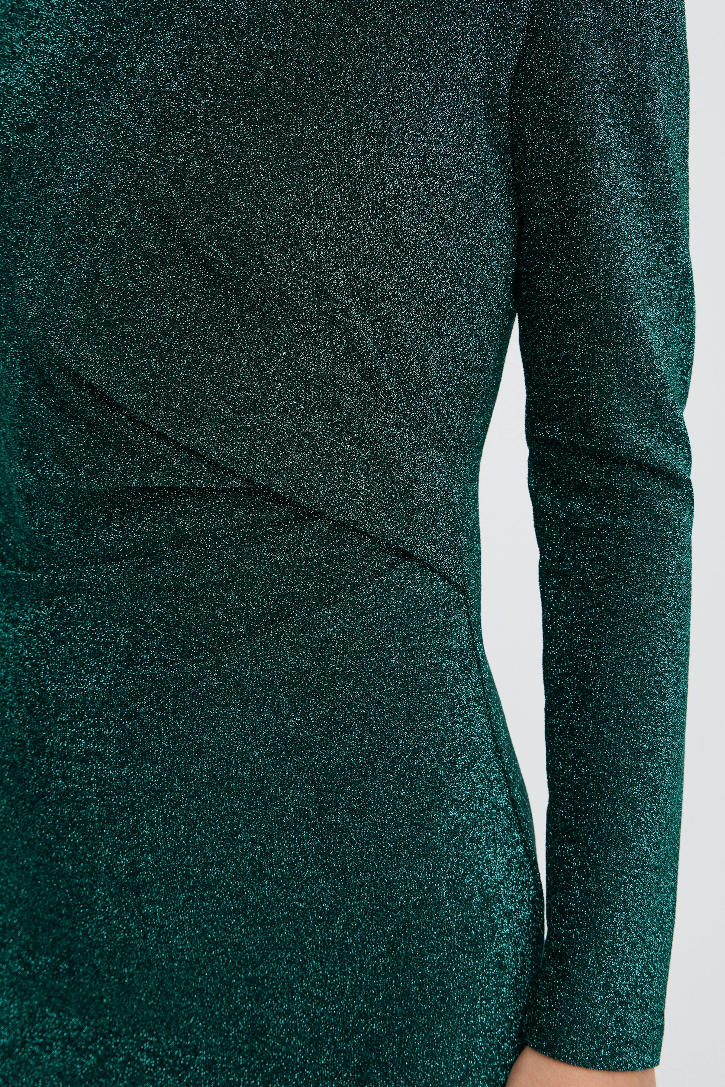 BYTACHA Kleid LOOKBOOK DETAIL 20815981-203639