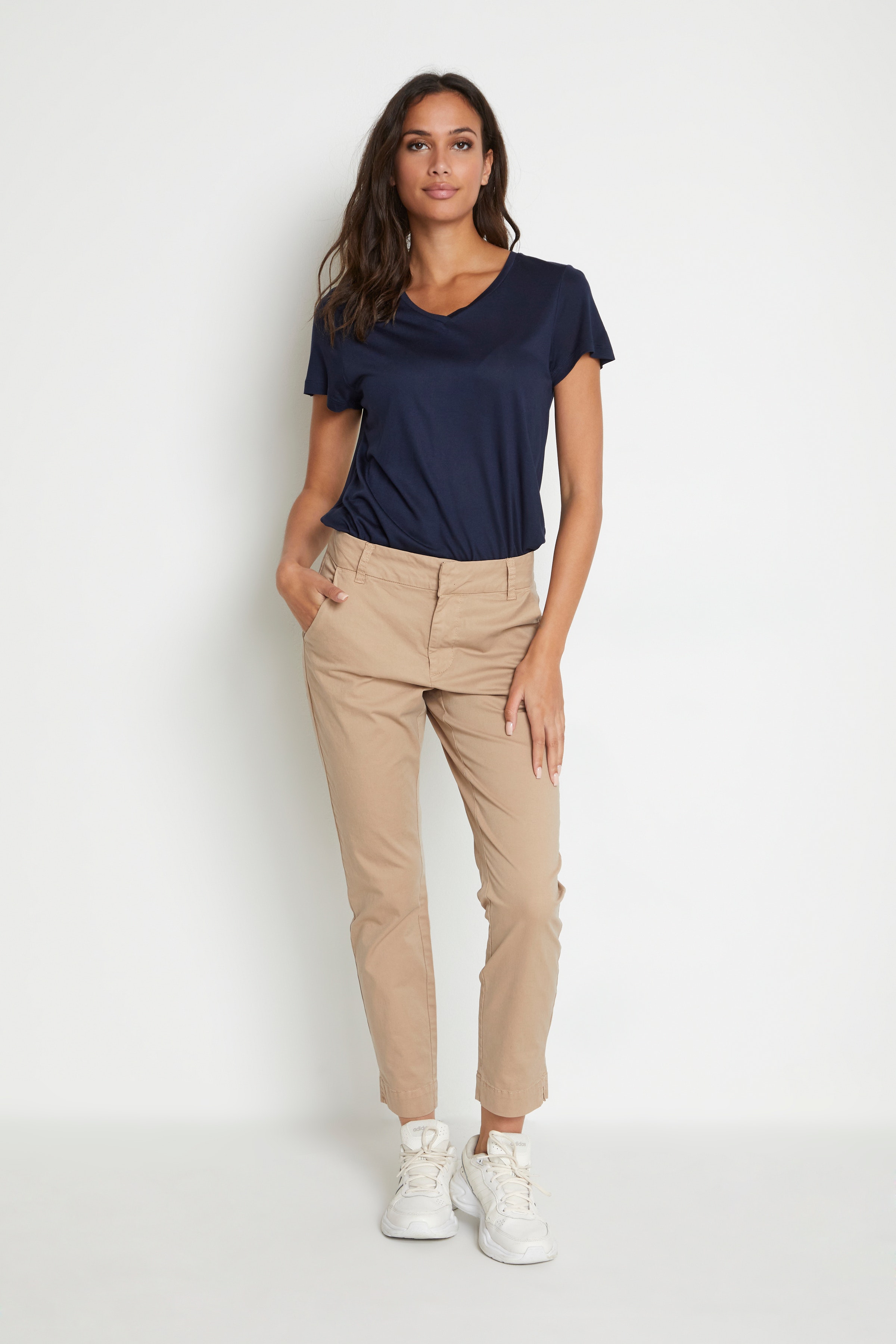 KAmette Trousers LOOKBOOK FRONT 10506121-161213