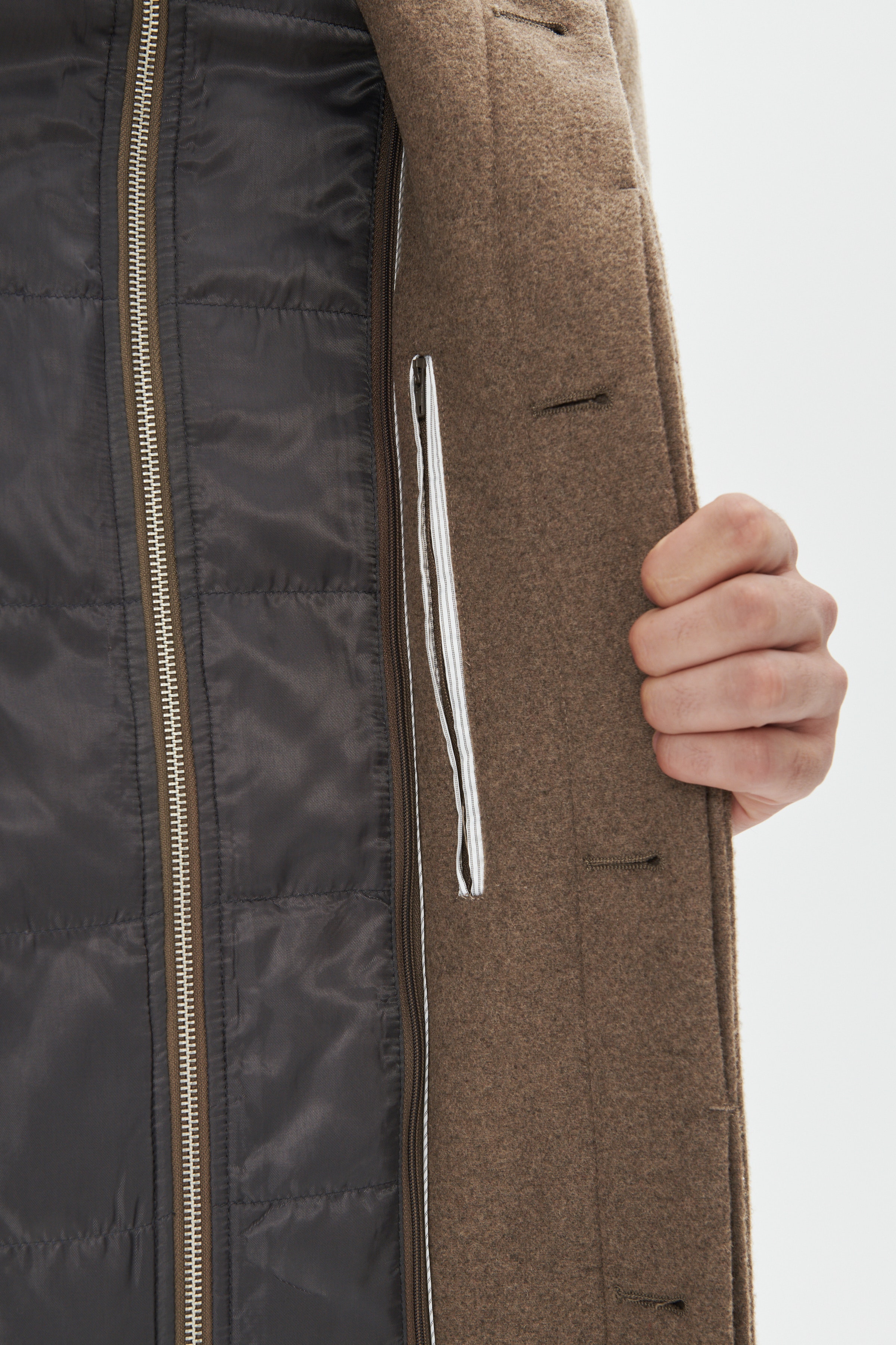 Harvey Wollmantel LOOKBOOK DETAIL 30203845-181112