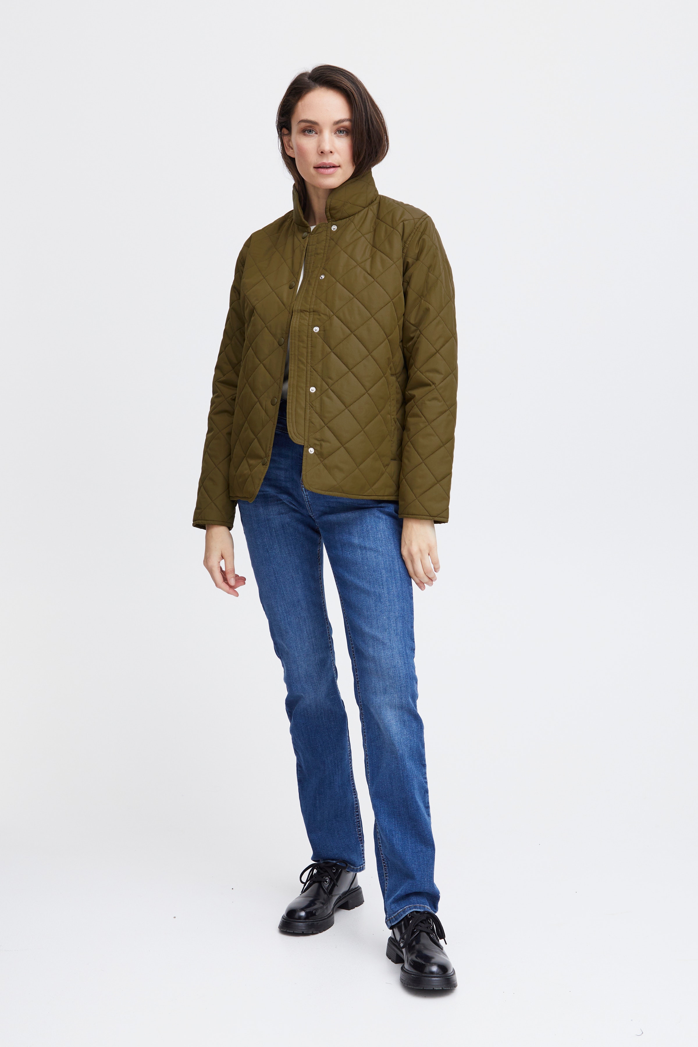 FRMICHELLE Ytterplagg LOOKBOOK FRONT 20613230-190516