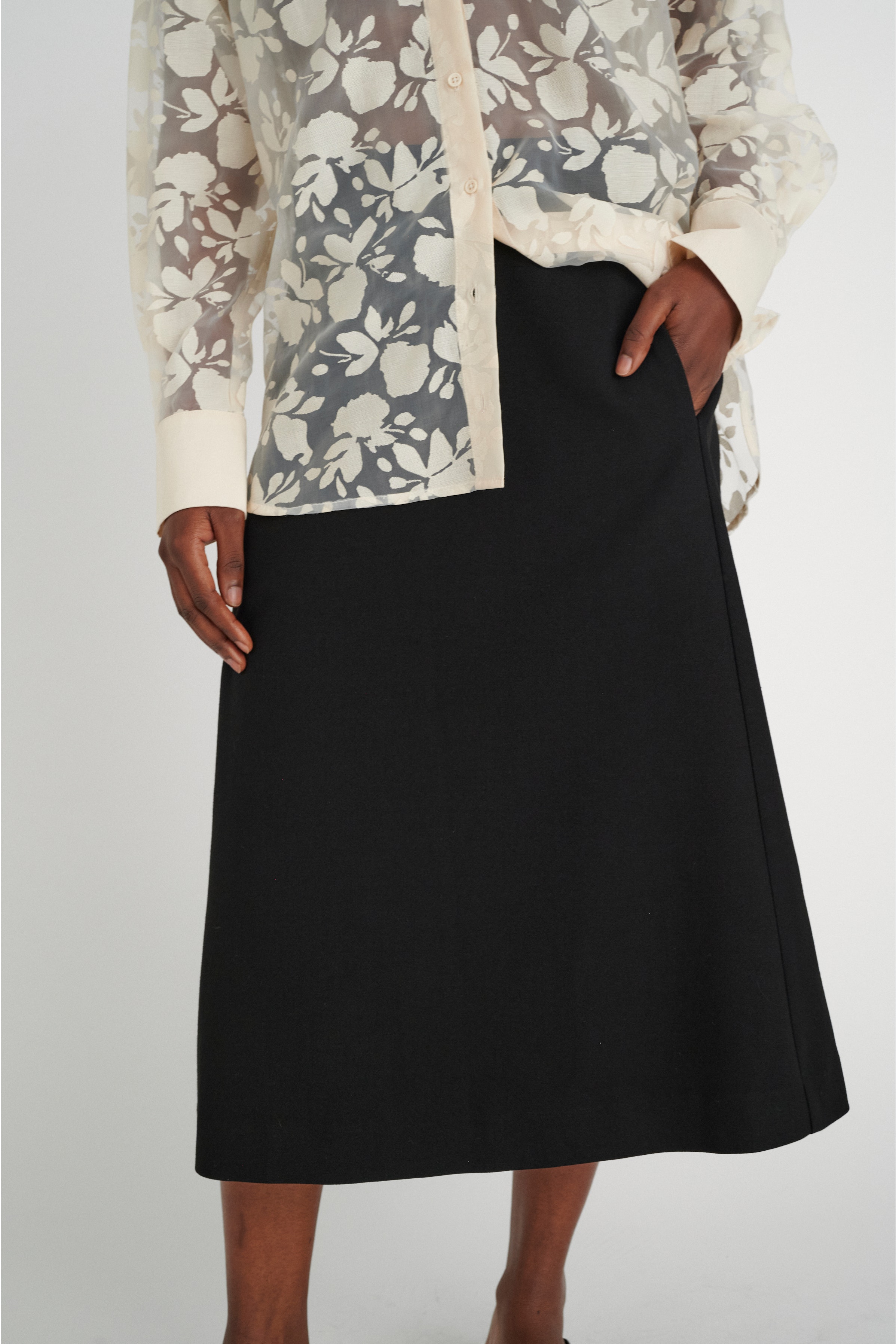 PhebeIW Rock LOOKBOOK FRONT 30107128-194008
