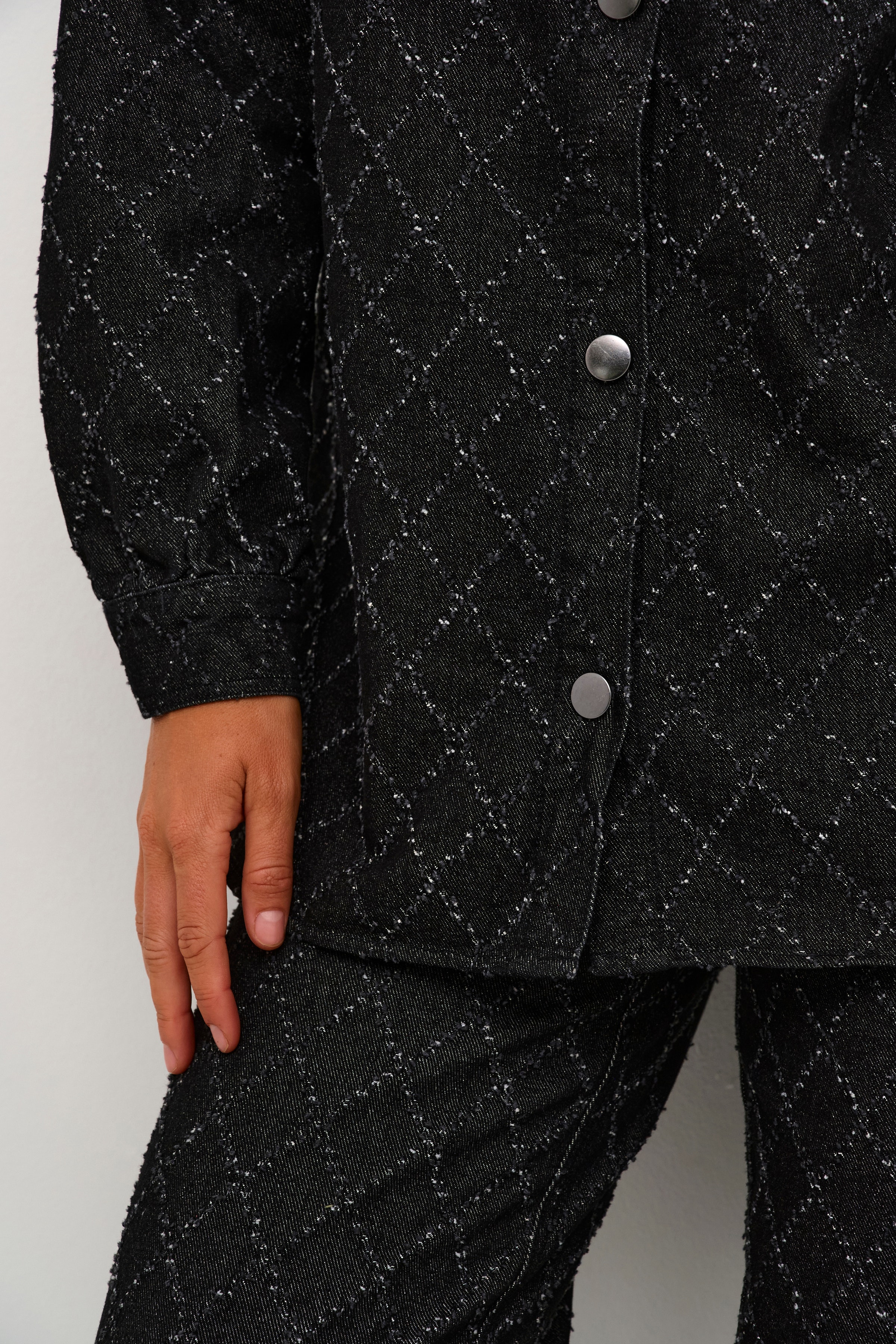 KAolivia Skjorte LOOKBOOK DETAIL 10508392-103161