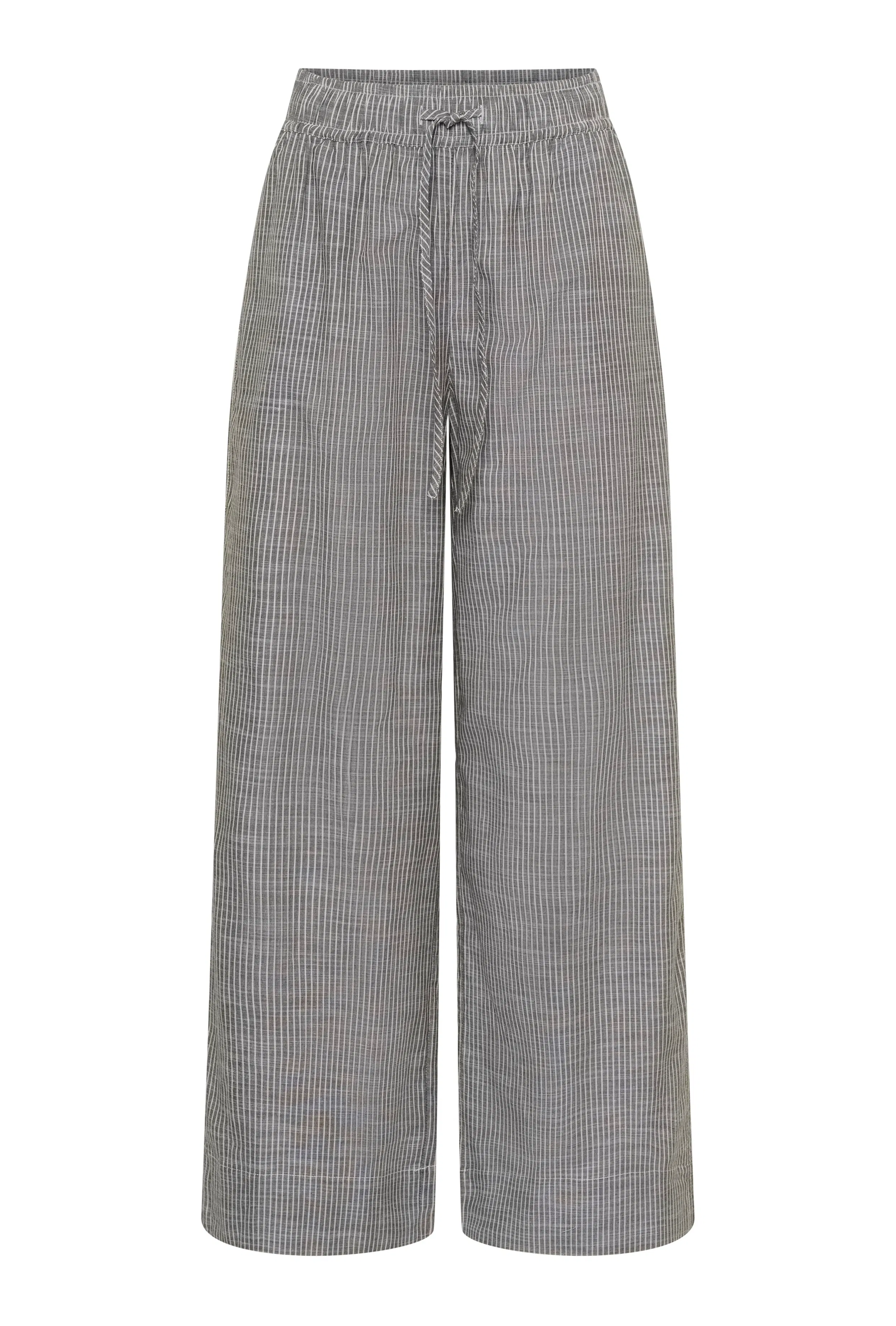 SkyeMW Hose PACK FRONT 10704723-109459