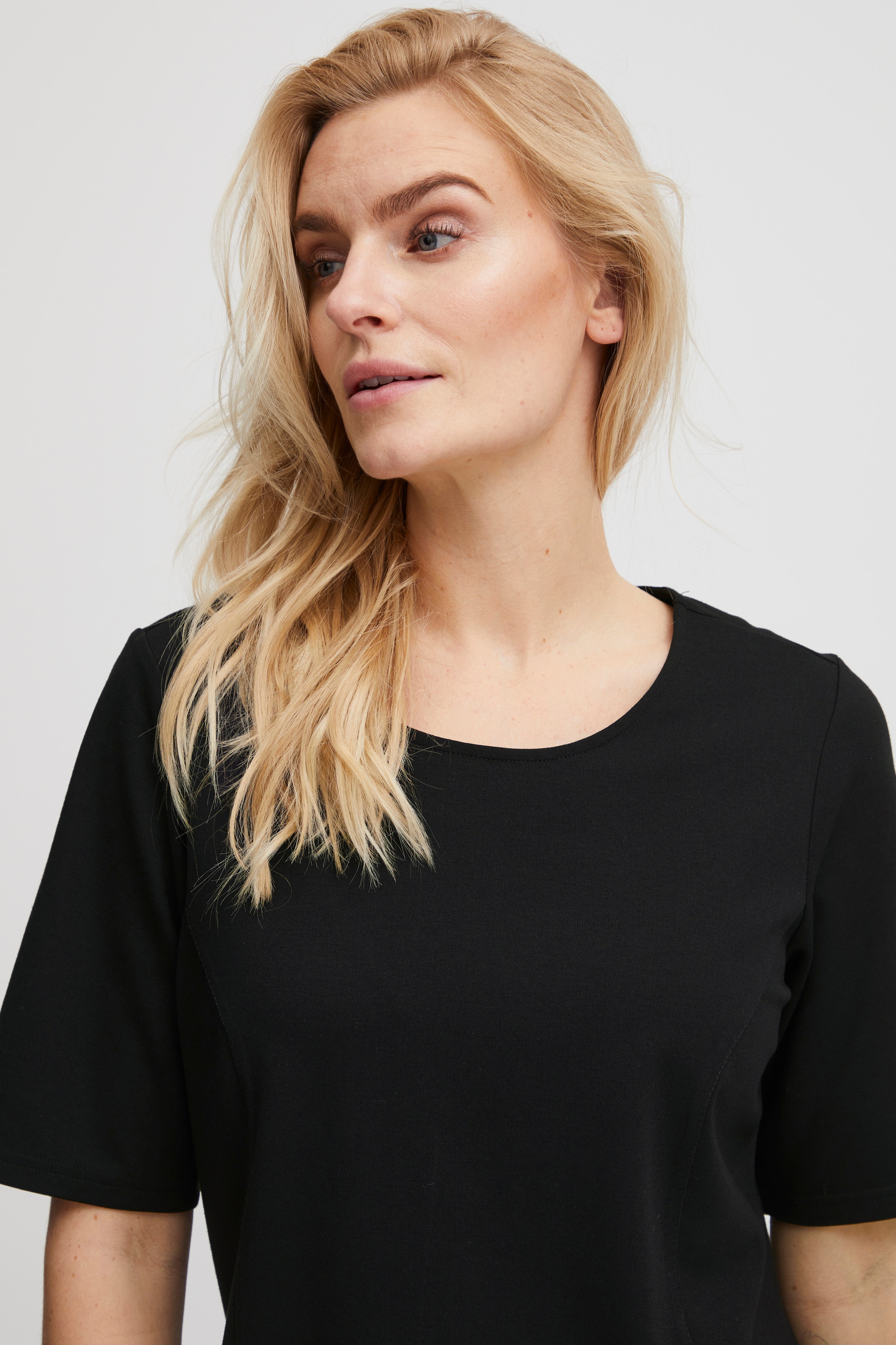 PZKIRA Kjole LOOKBOOK DETAIL 50207606-193911