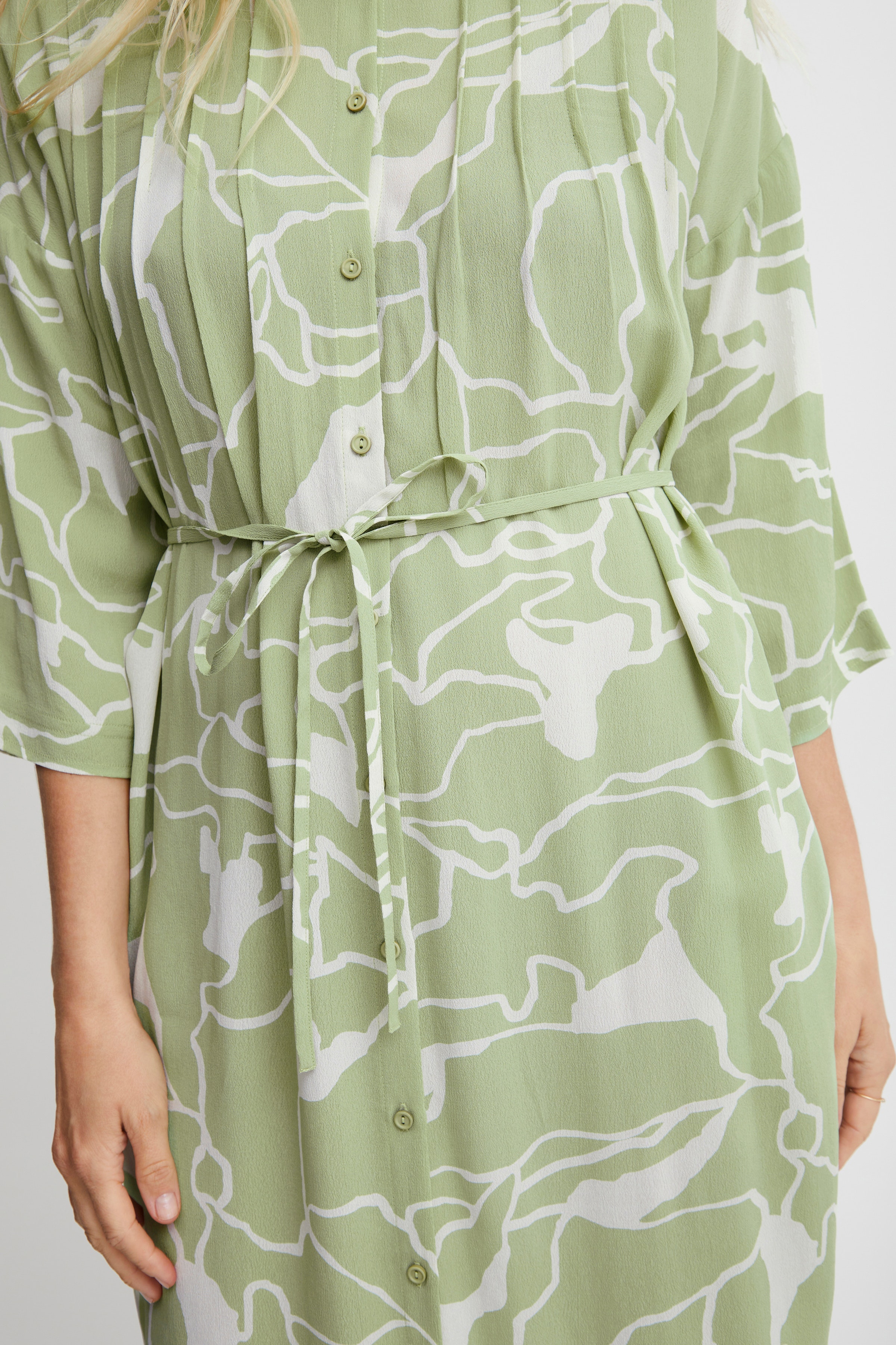 FRKAY Klänning LOOKBOOK DETAIL 20611876-201921