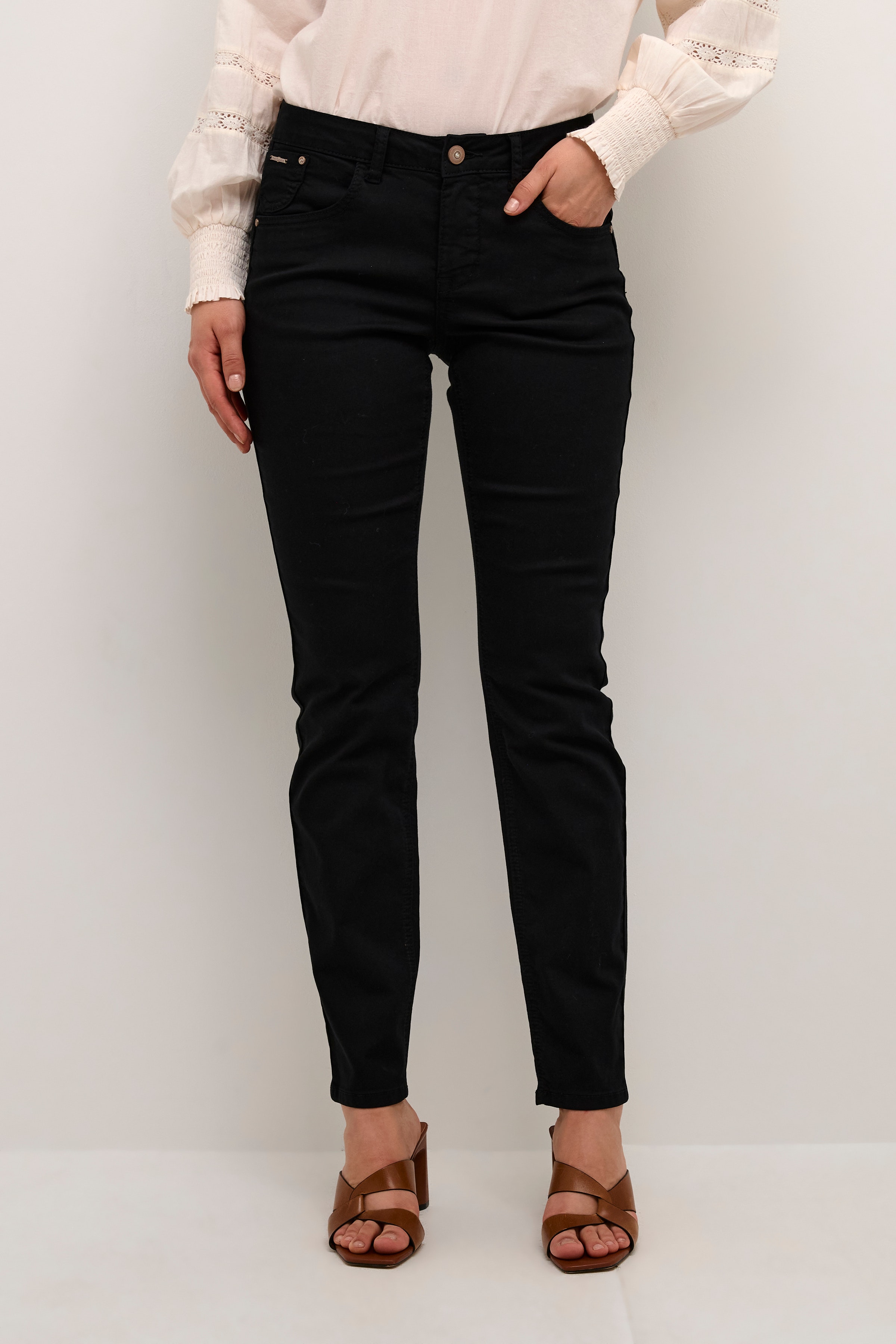 LotteCR Jeans LOOKBOOK FRONT 10606565-61907