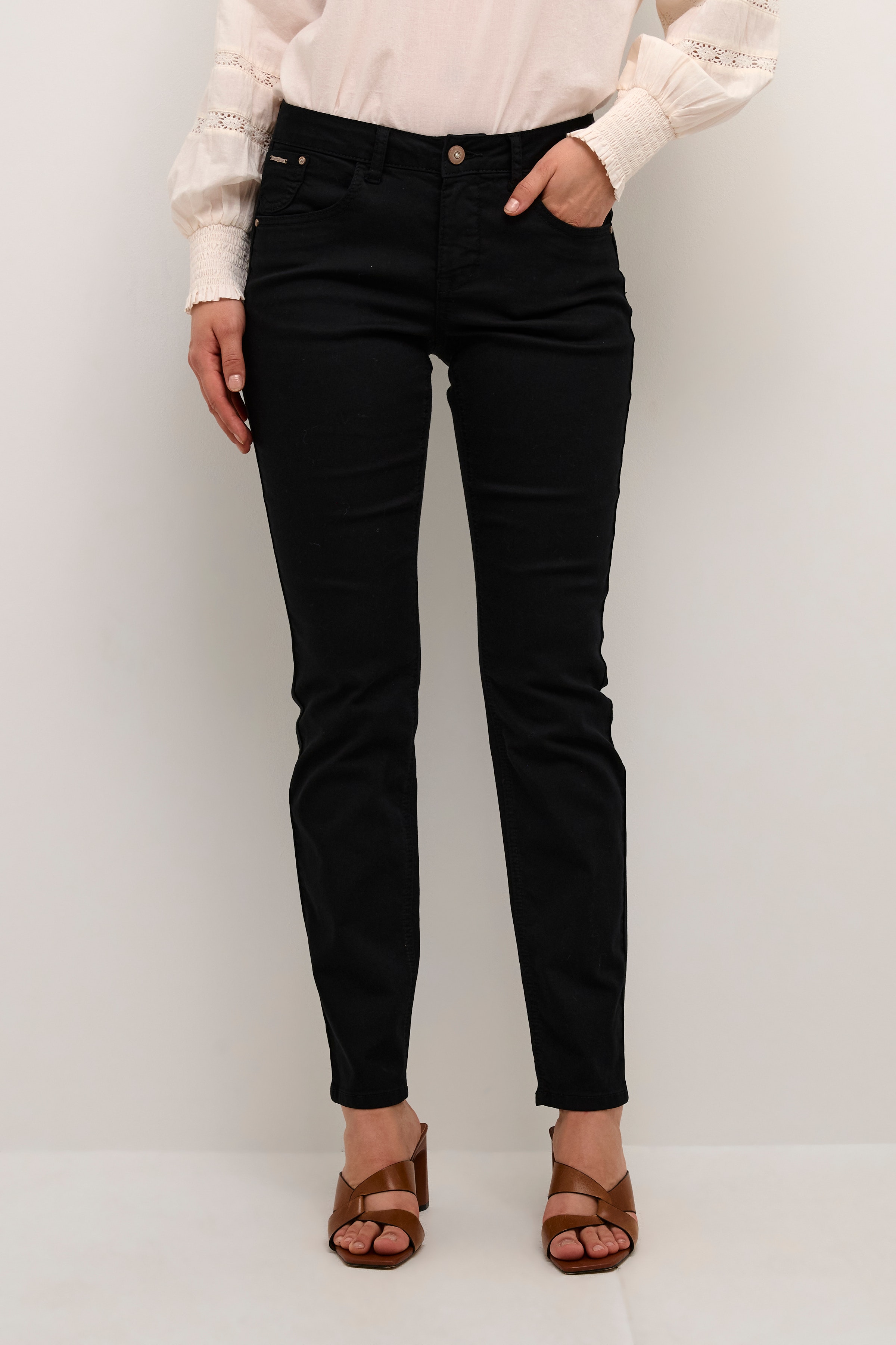 LotteCR Jeans LOOKBOOK FRONT 10606565-61907