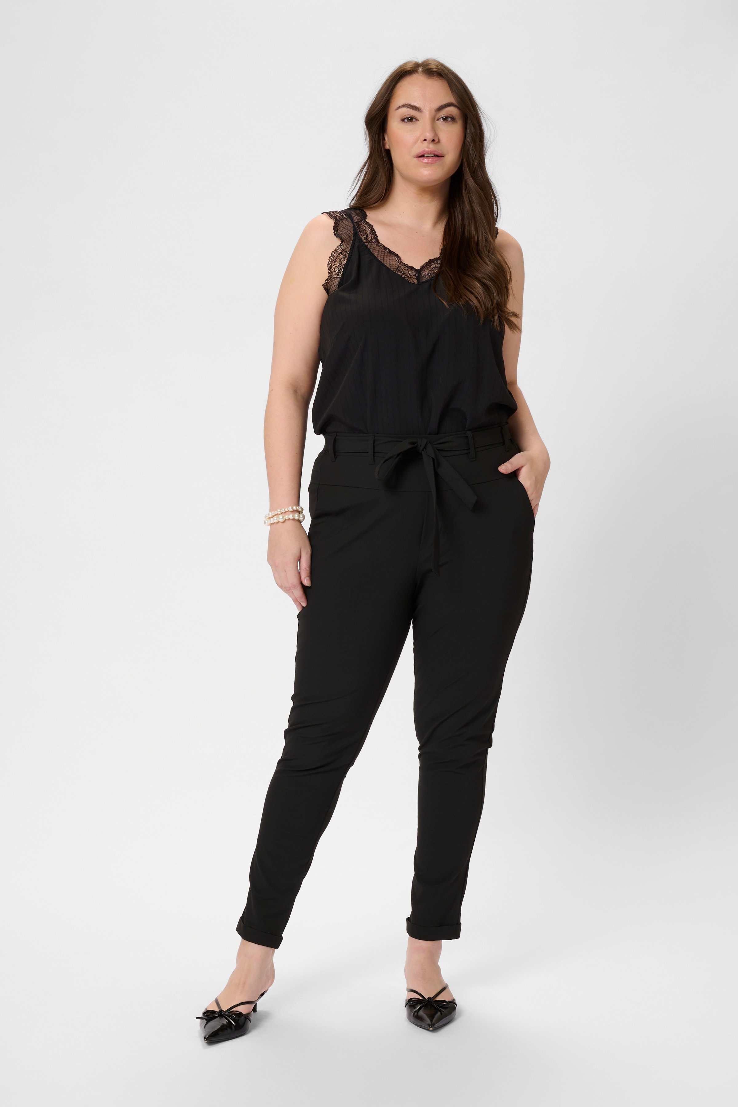 KCjia Riem Broek LOOKBOOK FRONT 10580008-50600