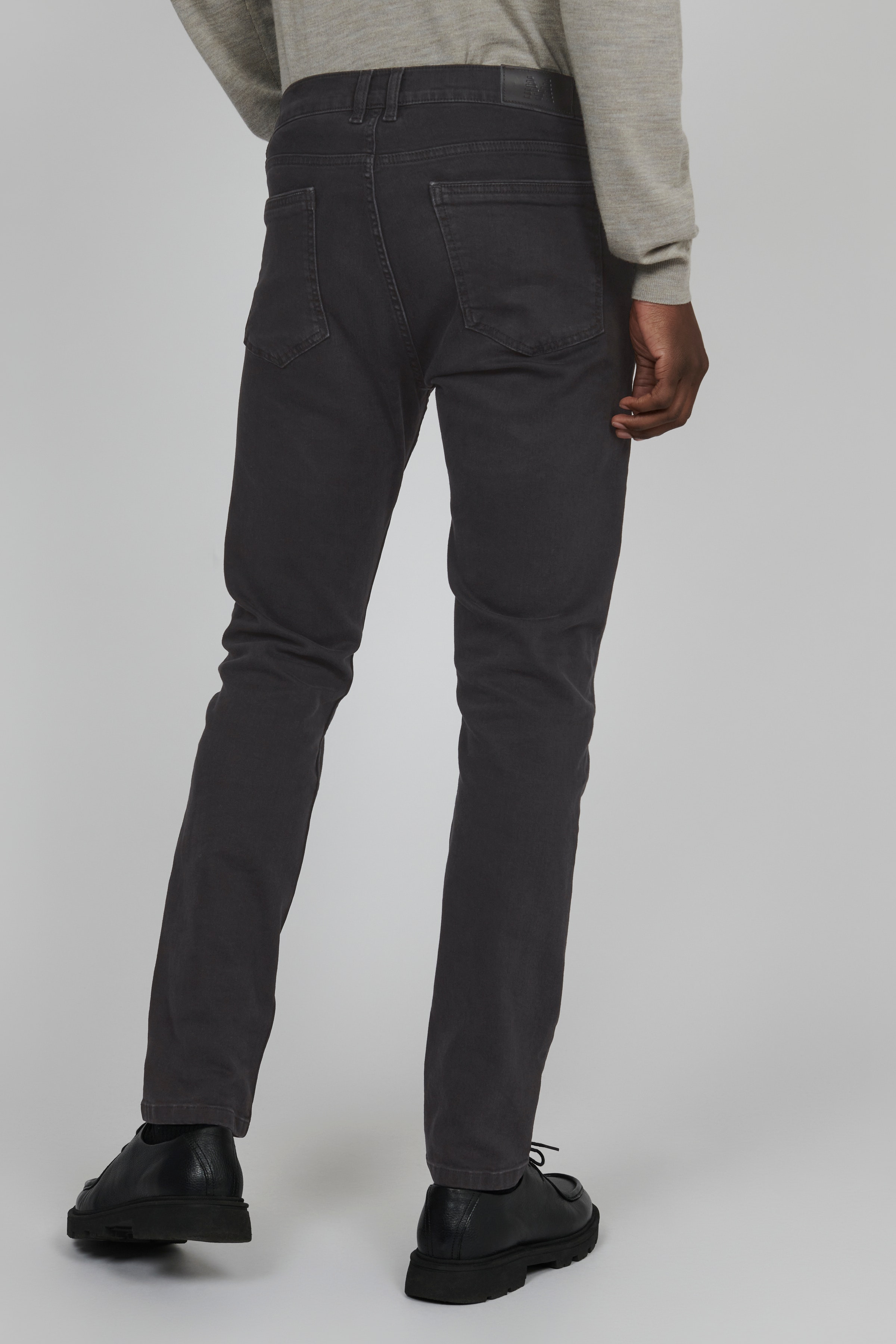 MApete Jeans LOOKBOOK BACK 30207063-300281