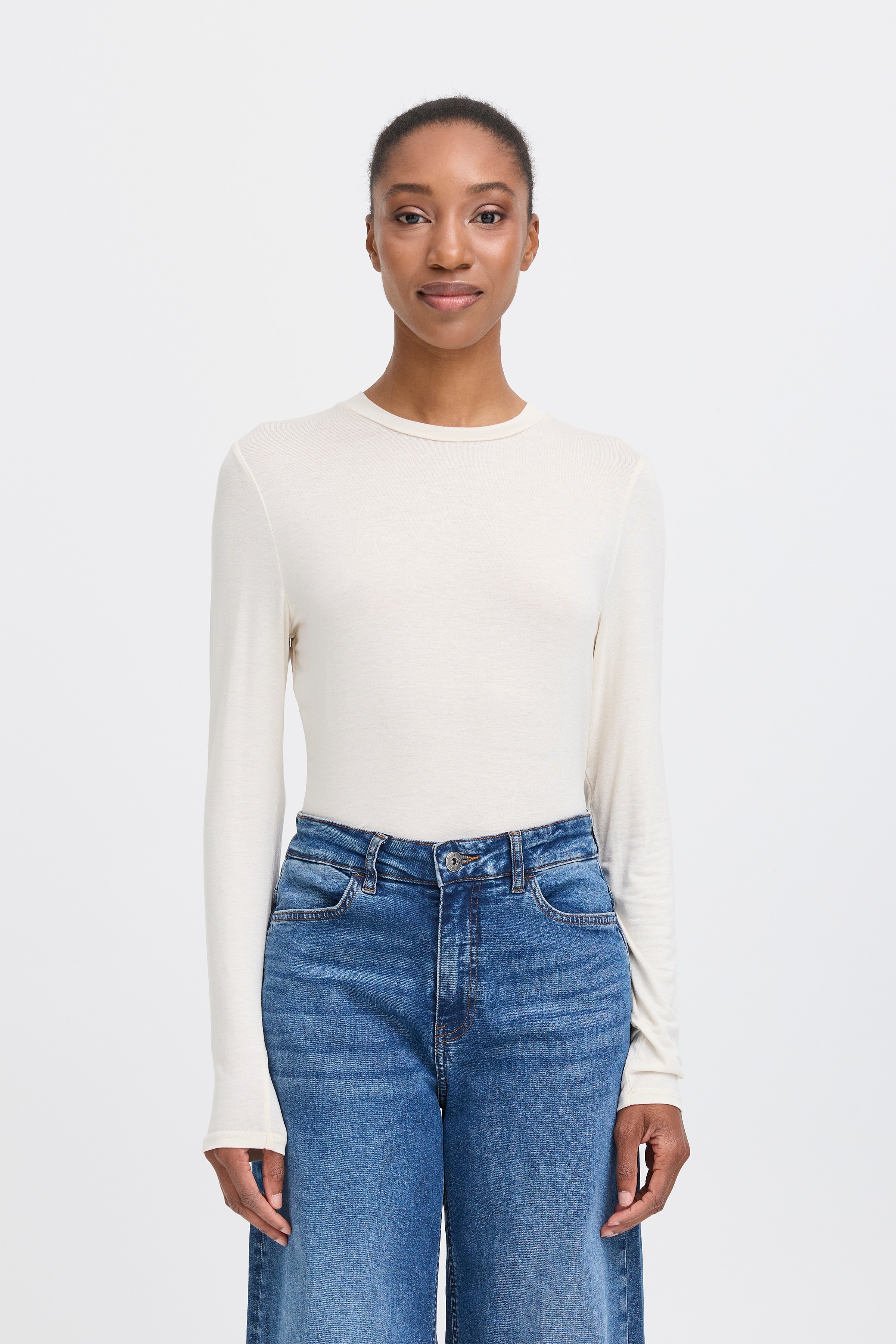 IHPHILUCA T-shirt LOOKBOOK FRONT 20117290-124301