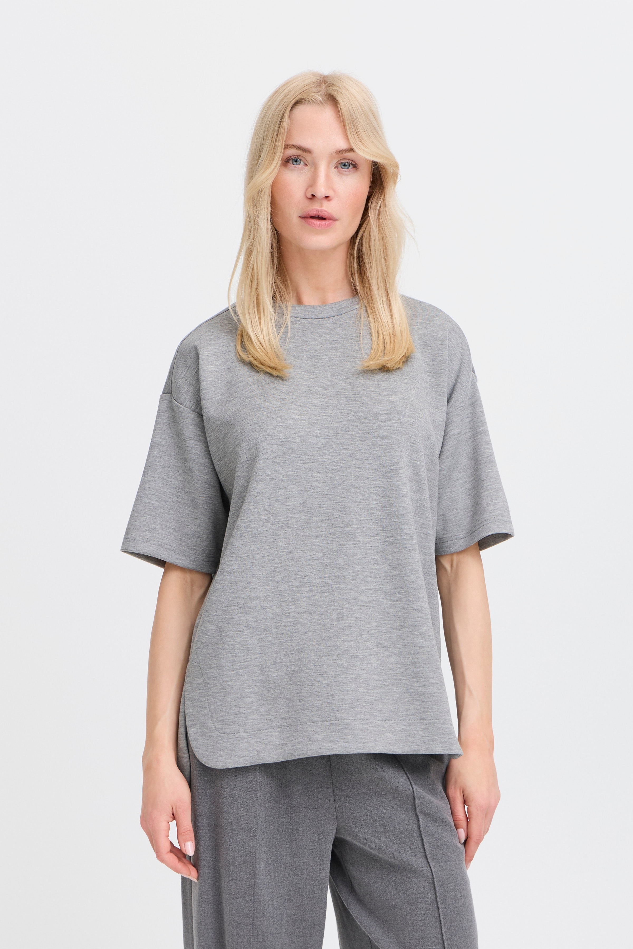 BYPUSTI T-shirt LOOKBOOK FRONT 20818048-200455