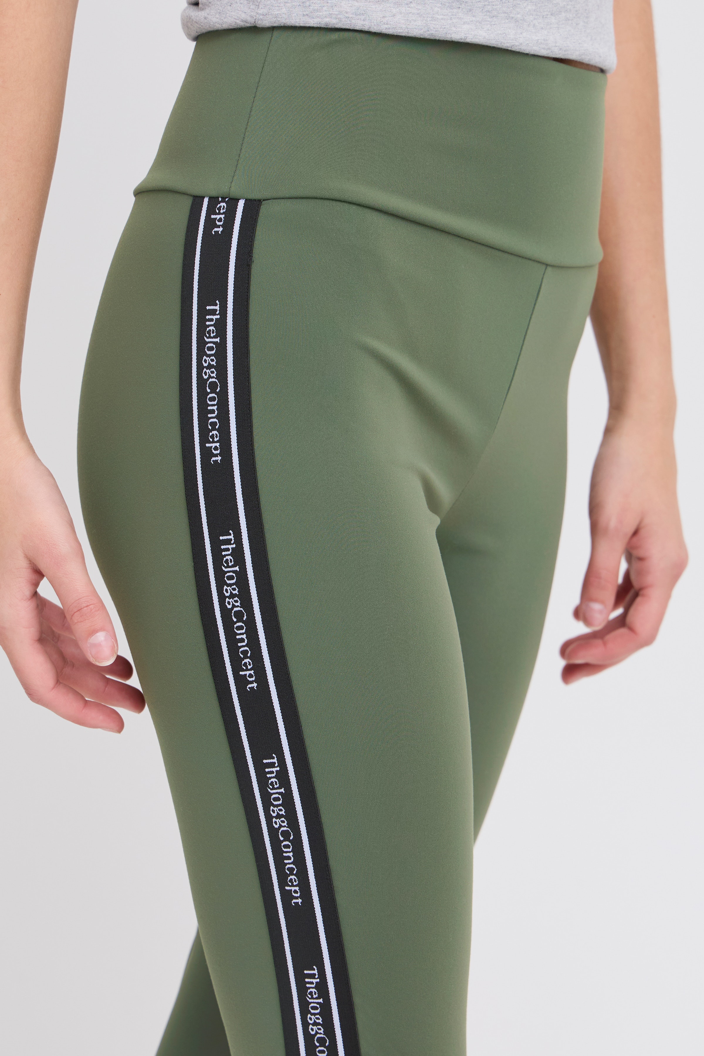 JCSAVANNA Legging LOOKBOOK DETAIL 22800830-190309