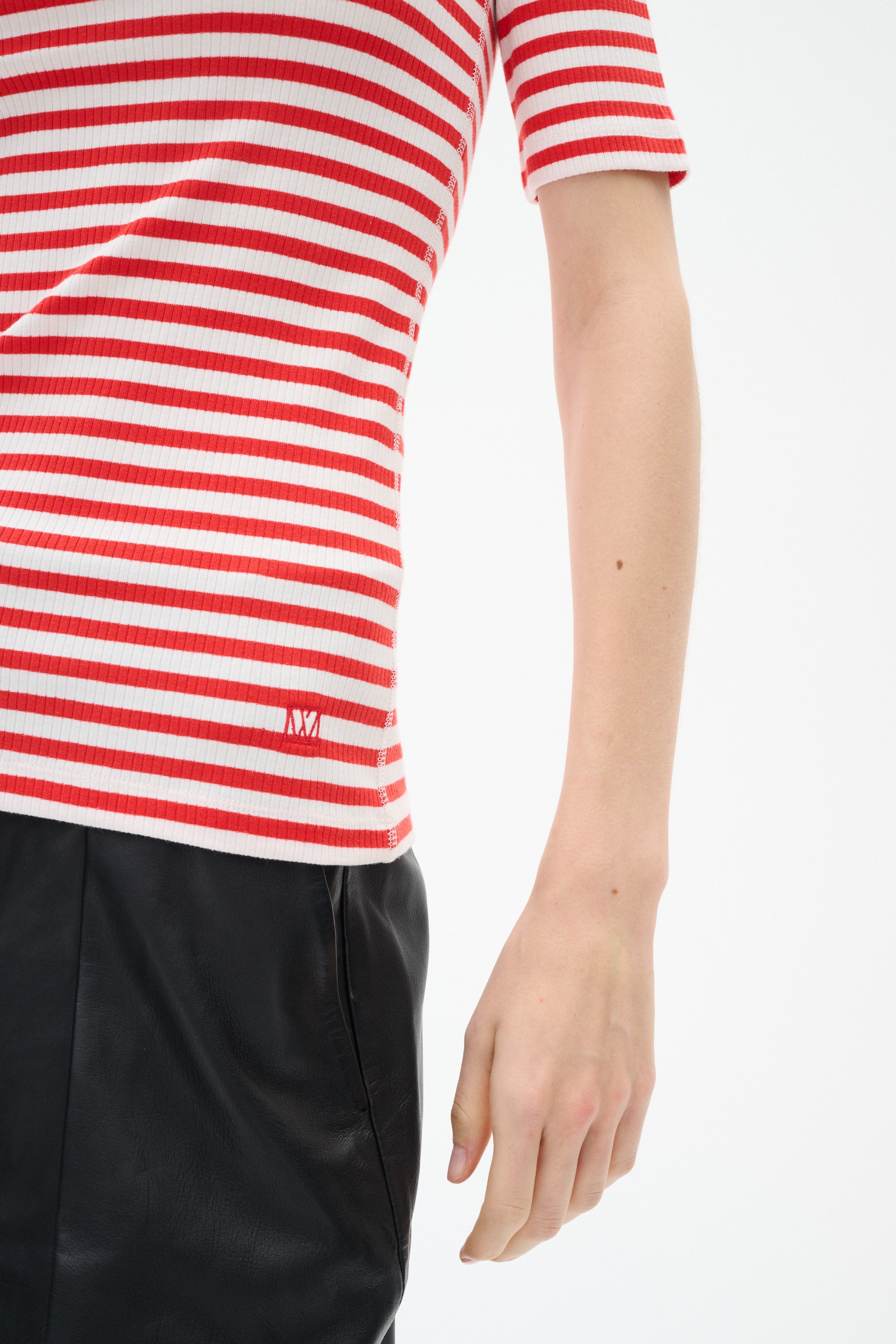 DagnaIW Striped T-shirt LOOKBOOK DETAIL 30107269-300008