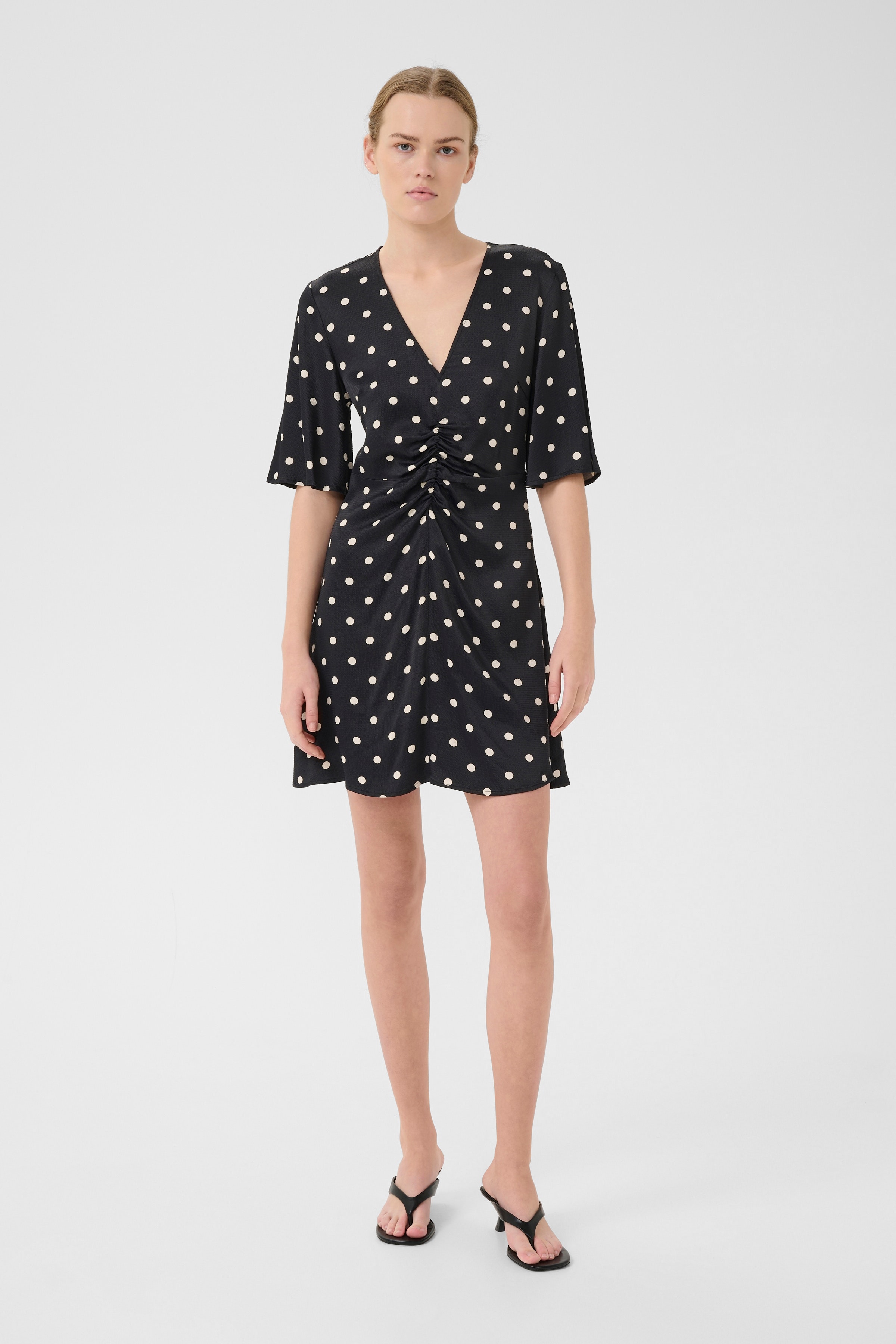 GZdotta Kjole LOOKBOOK FRONT 10910523-107730