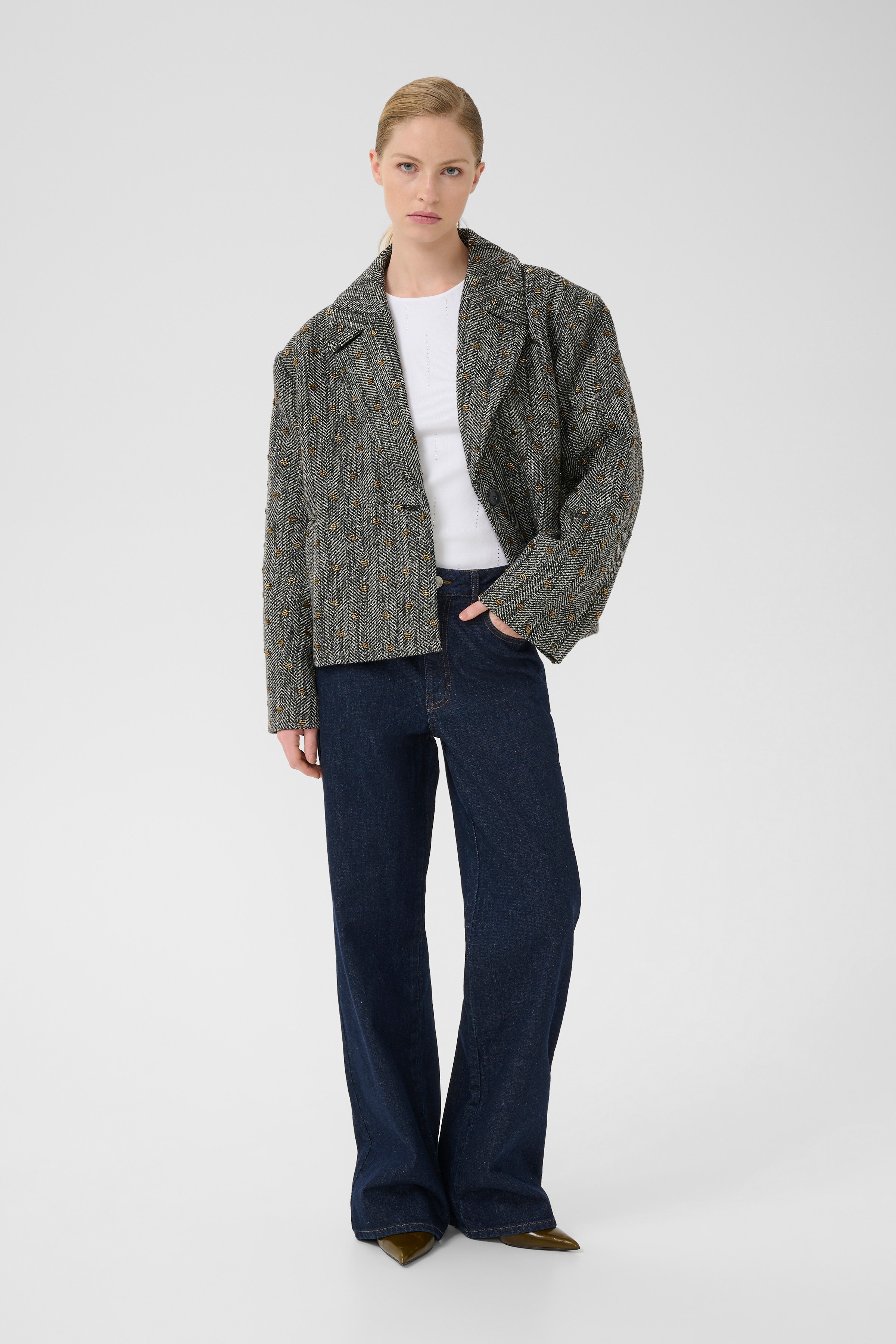 GZriva Blazer LOOKBOOK FRONT 10910714-107732
