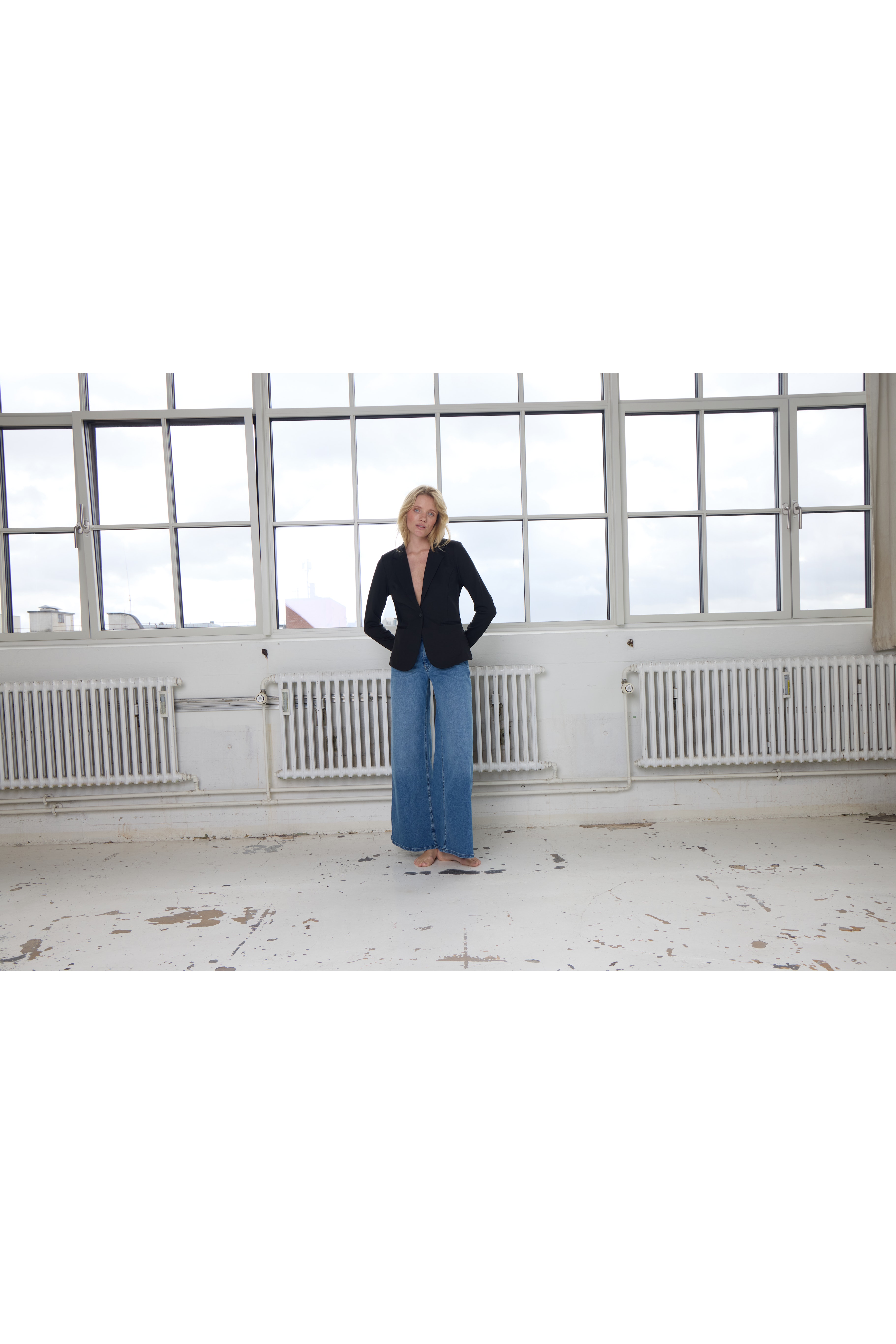 IHKATE Blazer LOCATION NONE 20101801-10001