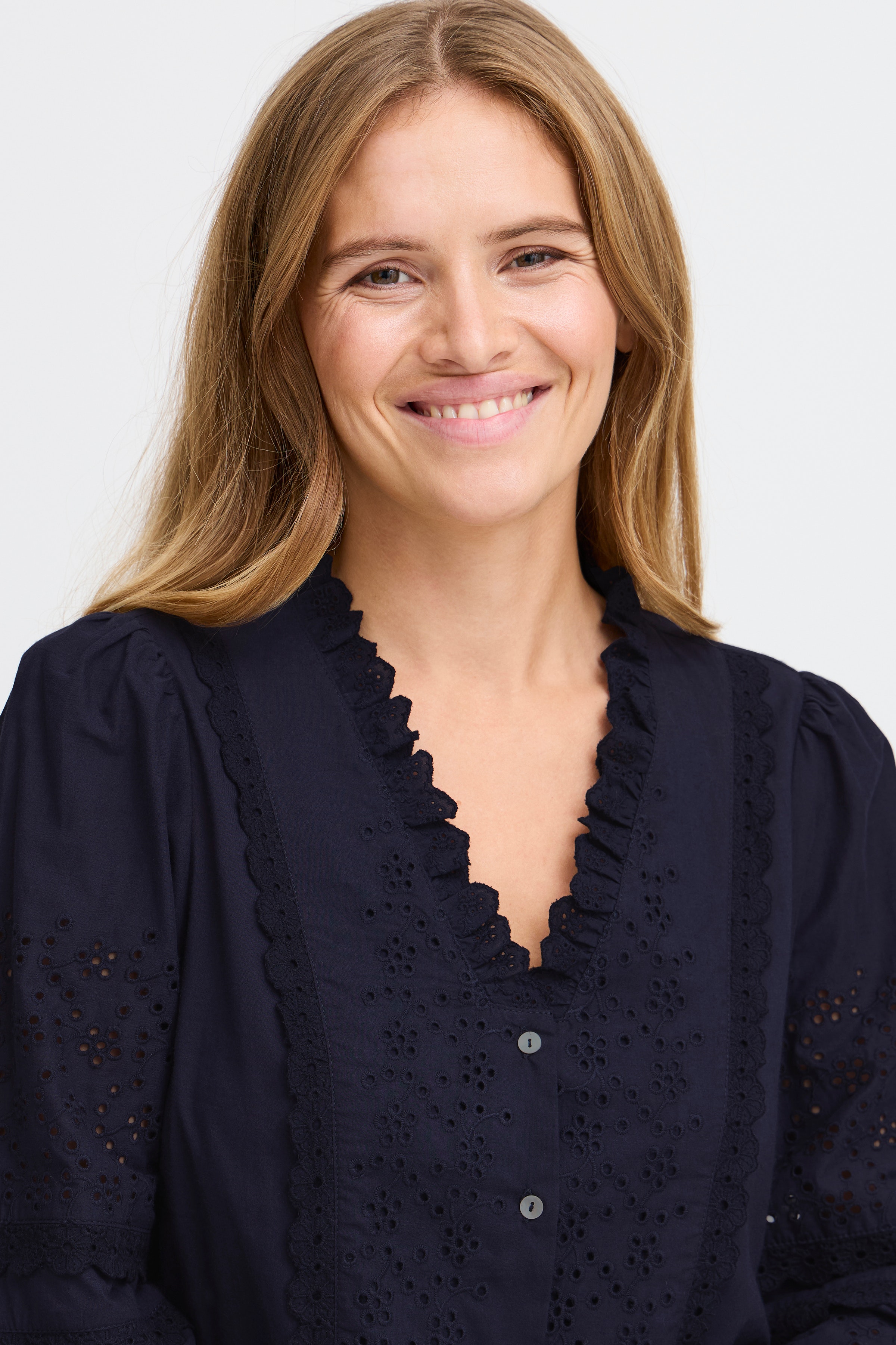 PZKATANA bluse LOOKBOOK DETAIL 50208406-194020