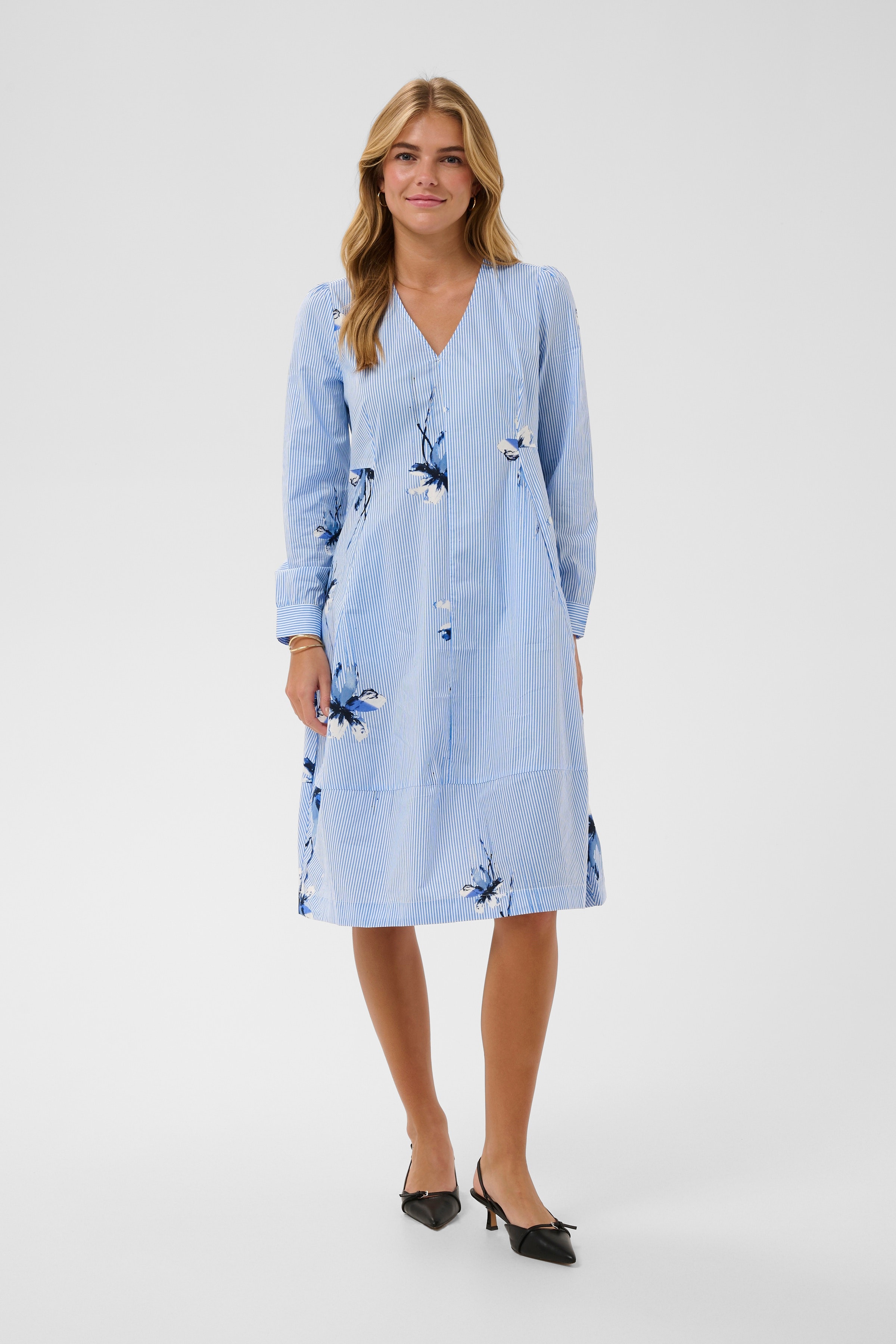 CUbrila Dress LOOKBOOK FRONT 50112880-109144