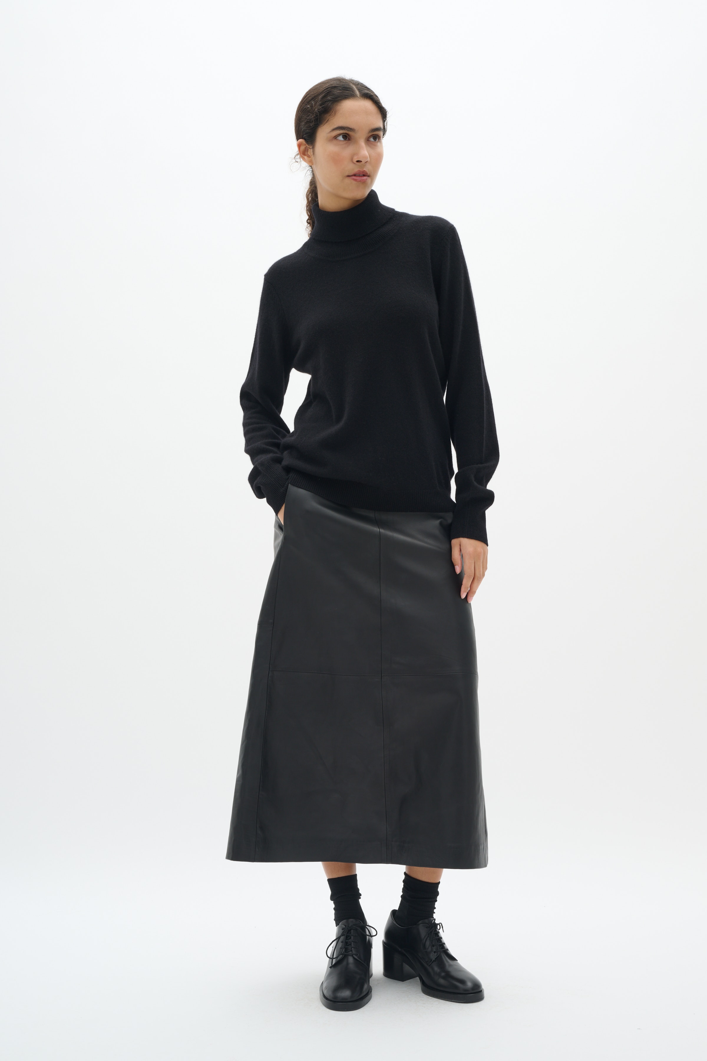 UriyaIW Skirt  LOOKBOOK FRONT 30110068-194008