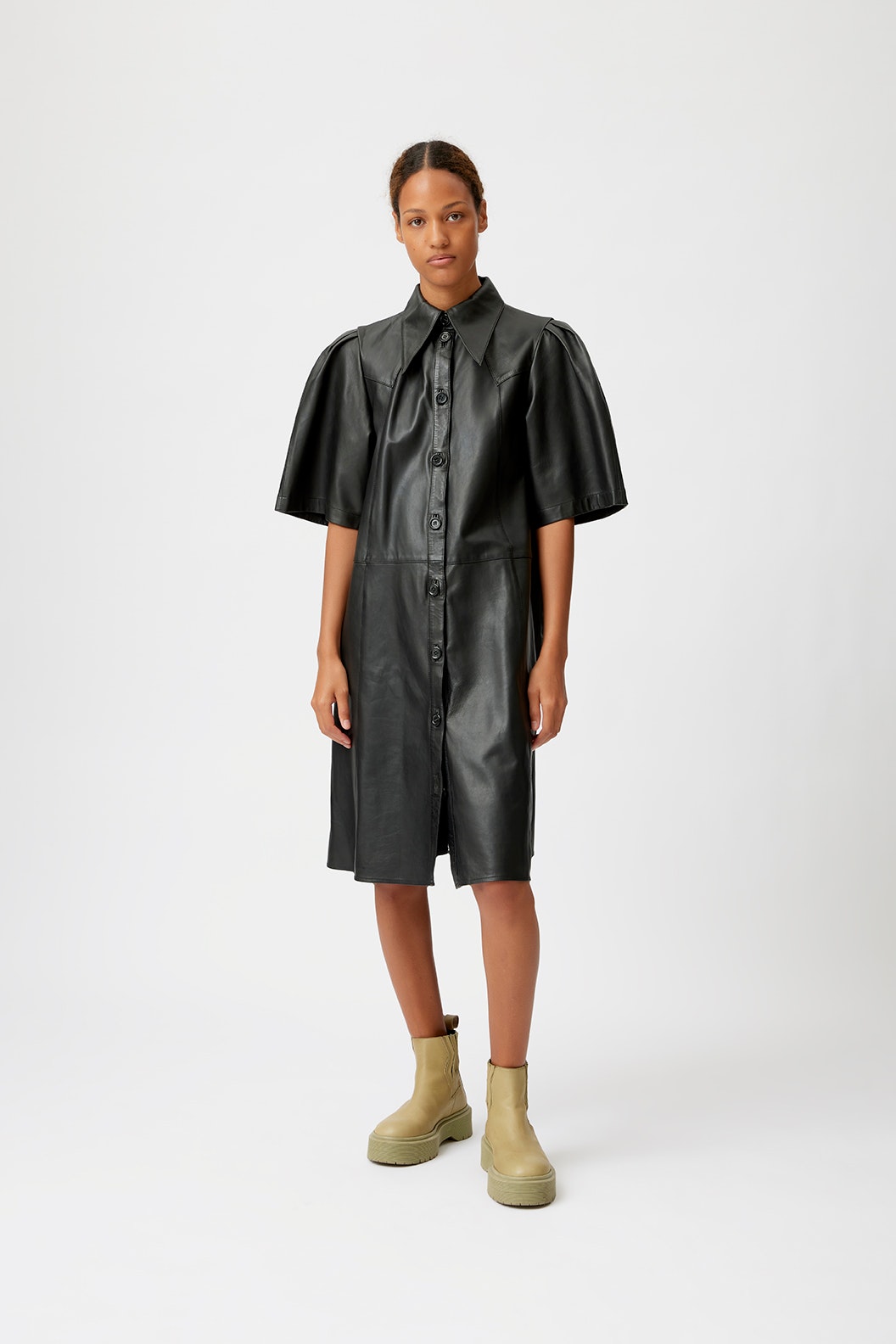 EliGZ Lær kjole LOOKBOOK FRONT 10905493-100017