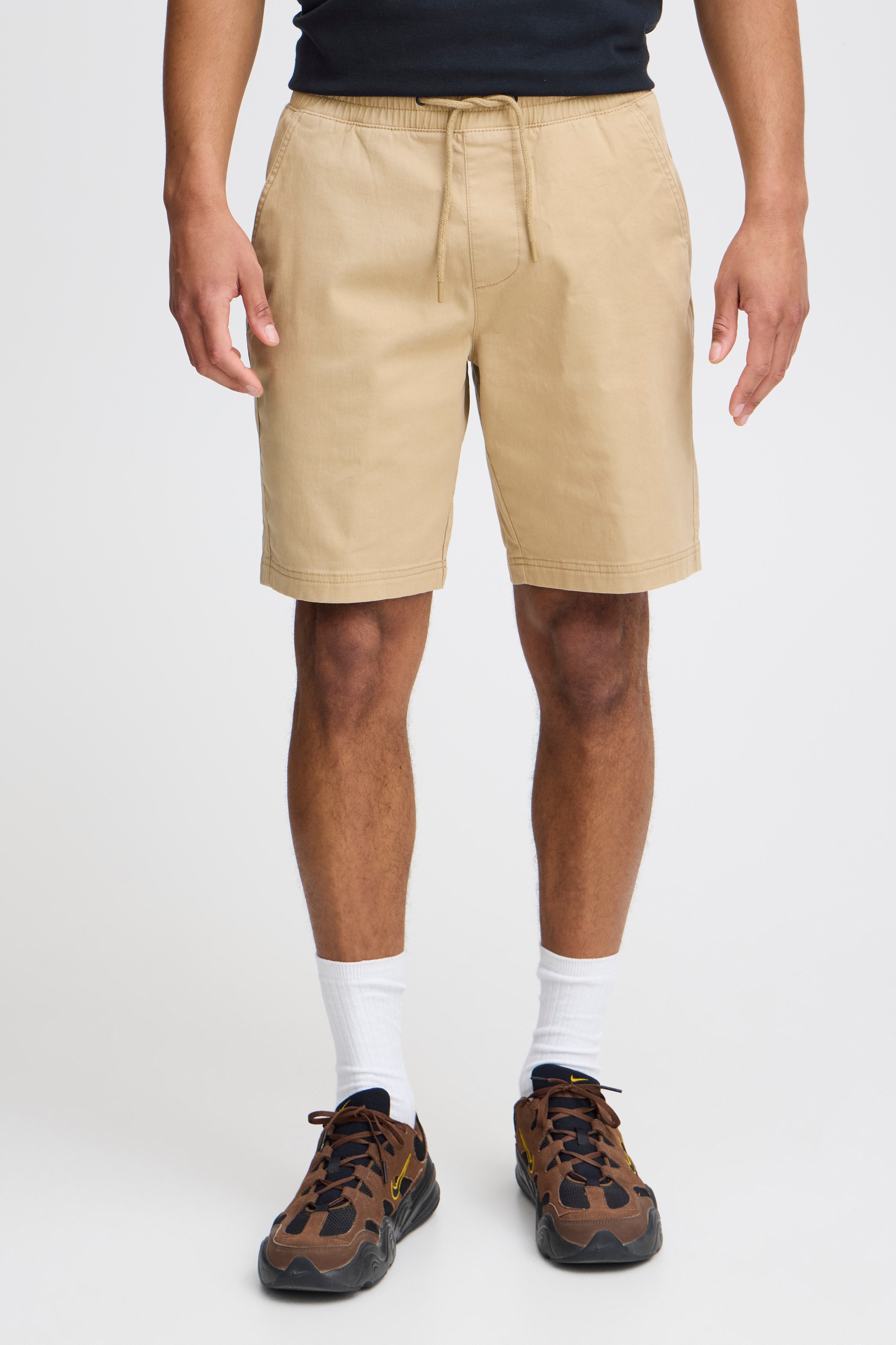 Shorts LOOKBOOK FRONT 20717896-161315