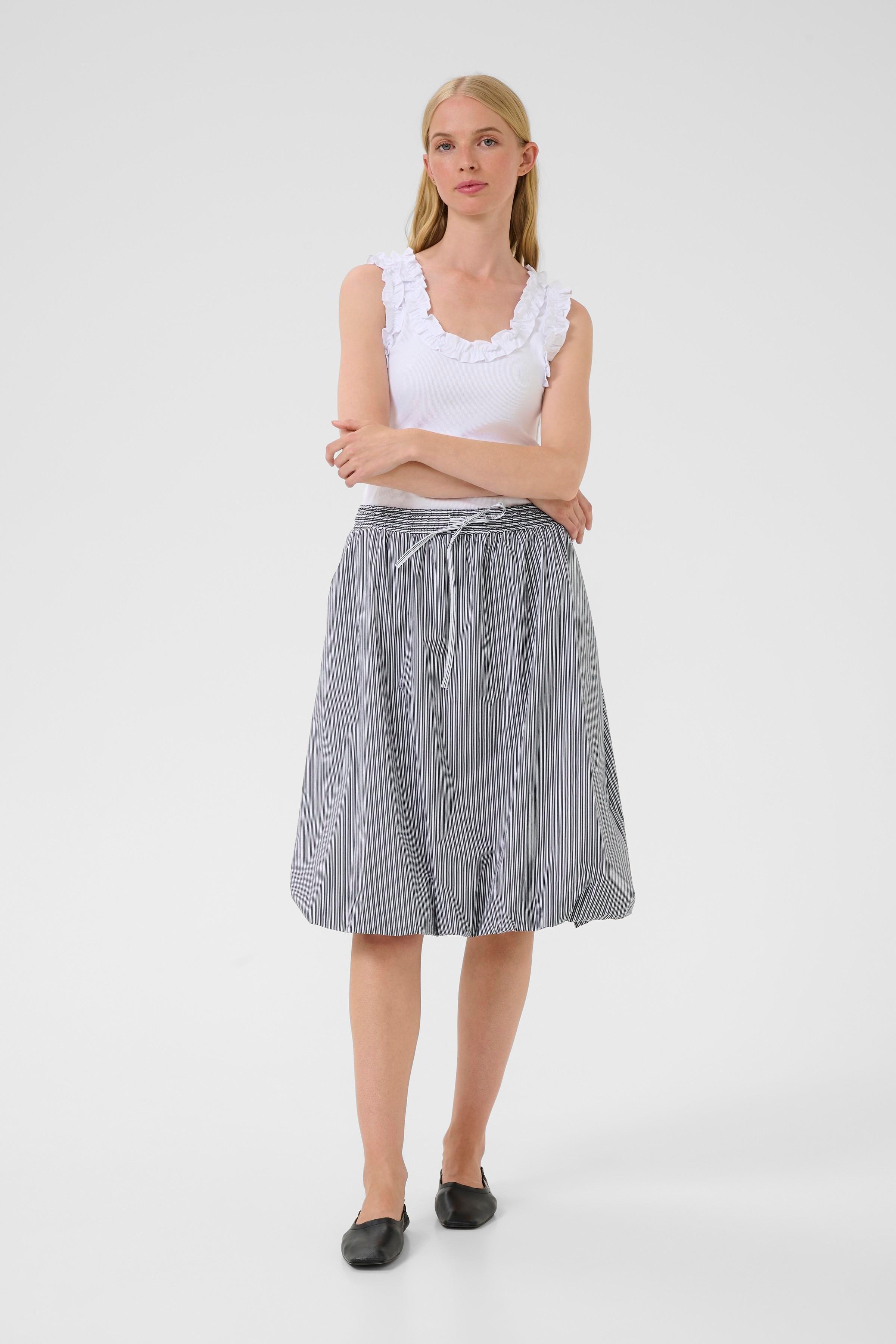 KBBeatrice Skirt LOOKBOOK FRONT 10105646-108462