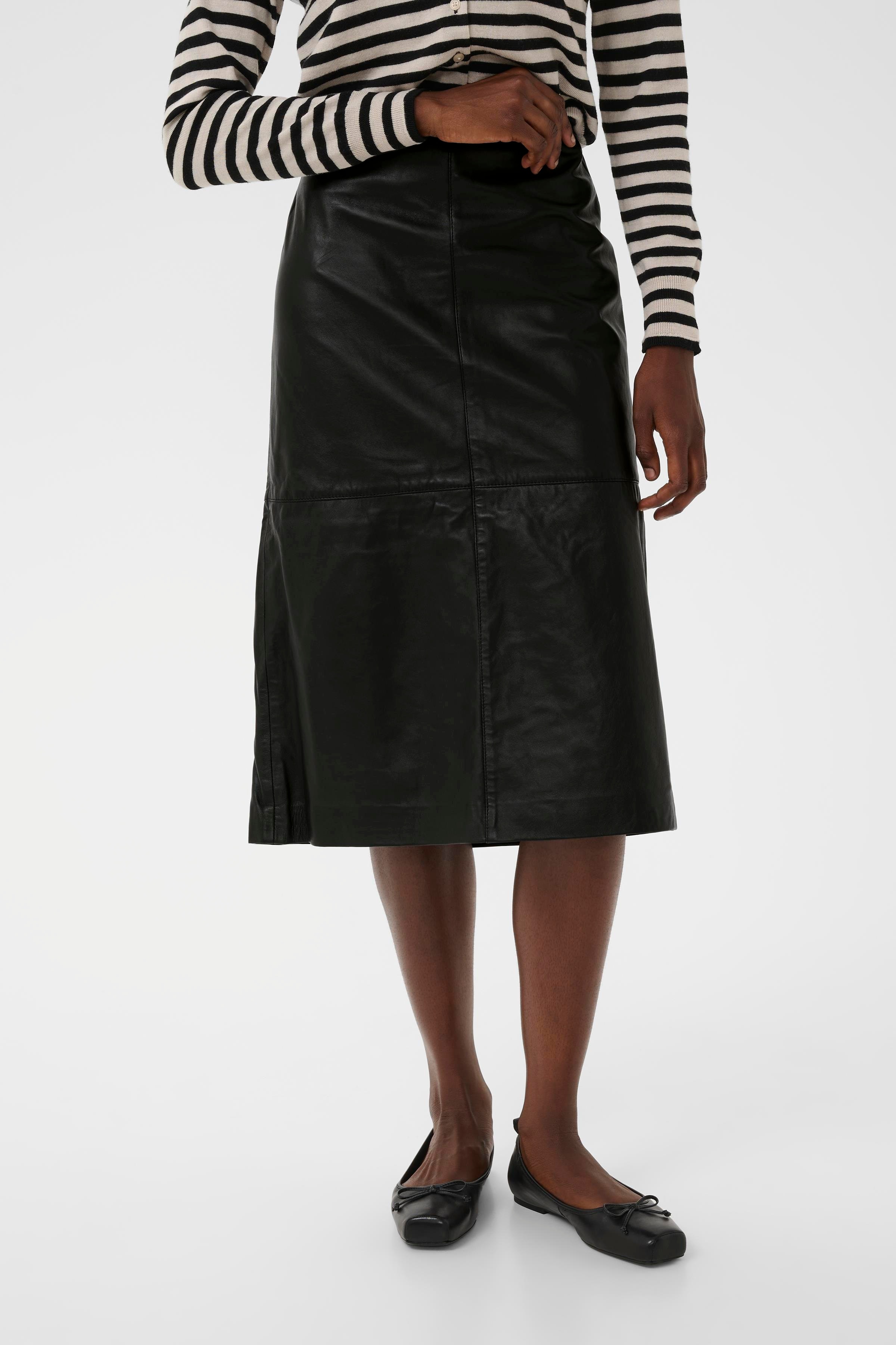 SinjaPW Skirt LOOKBOOK FRONT 30309987-194008