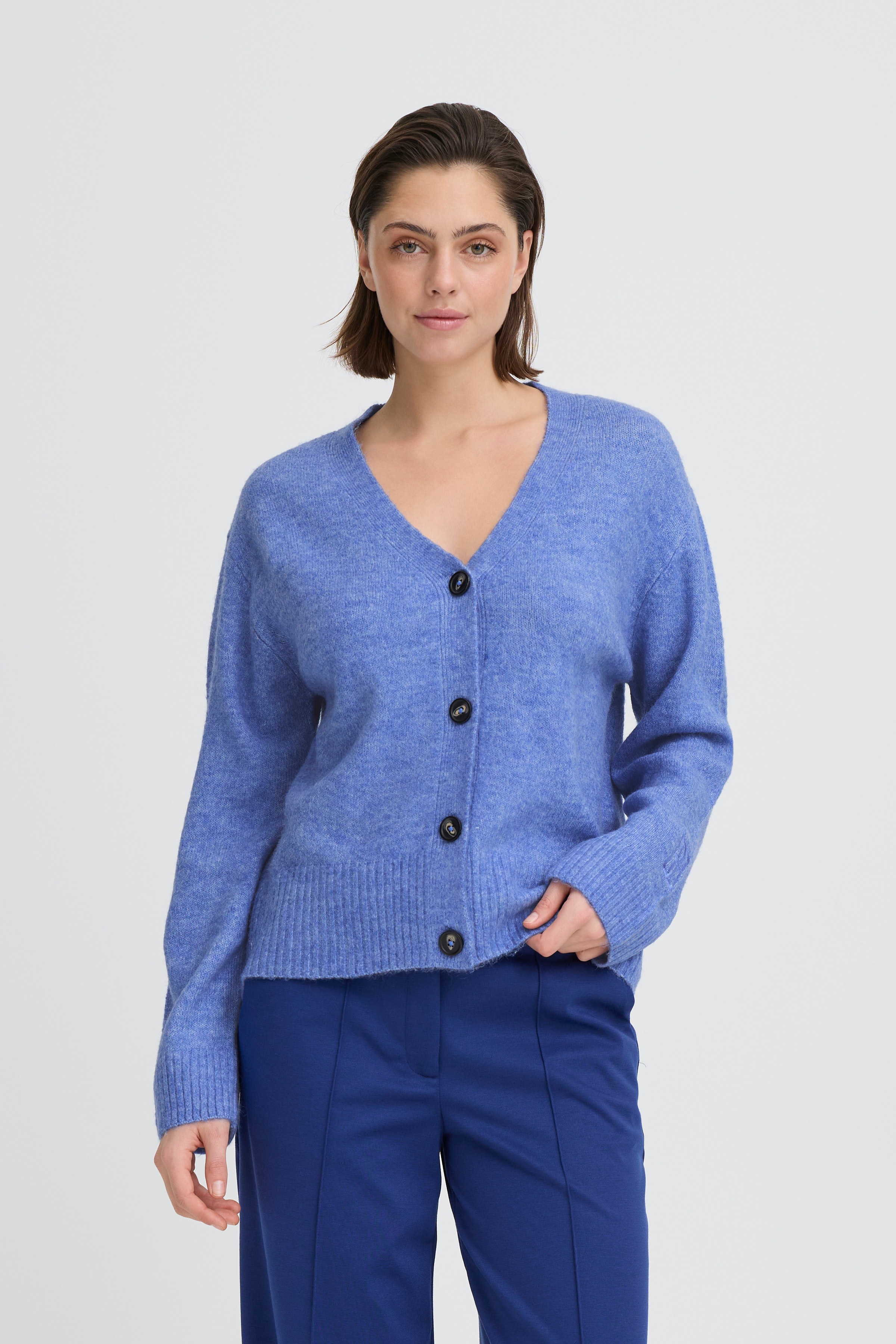 IHBALING Cardigan LOOKBOOK FRONT 20125059-1840481