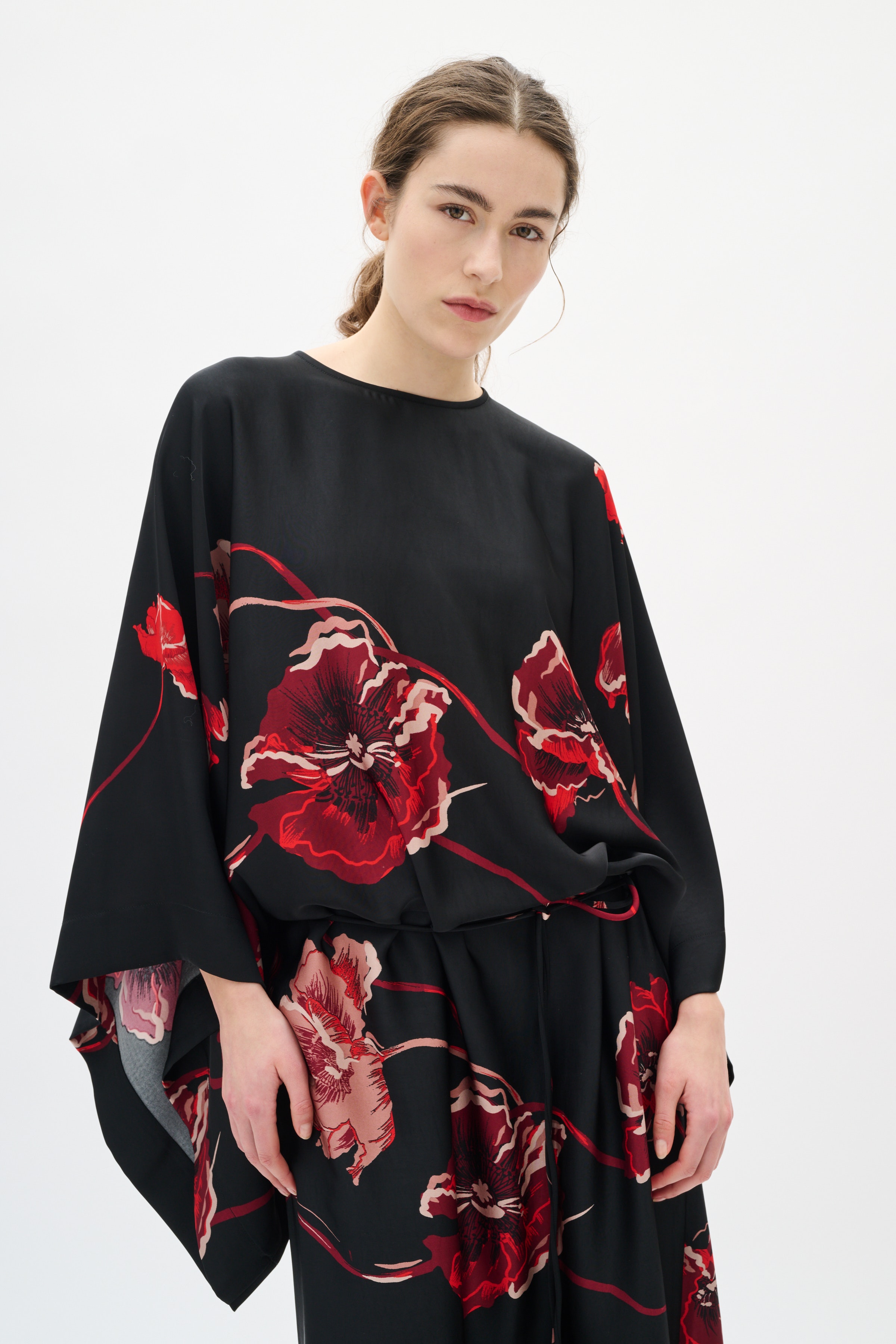 DAWNIW Dress LOOKBOOK FRONT 30112011-900002573