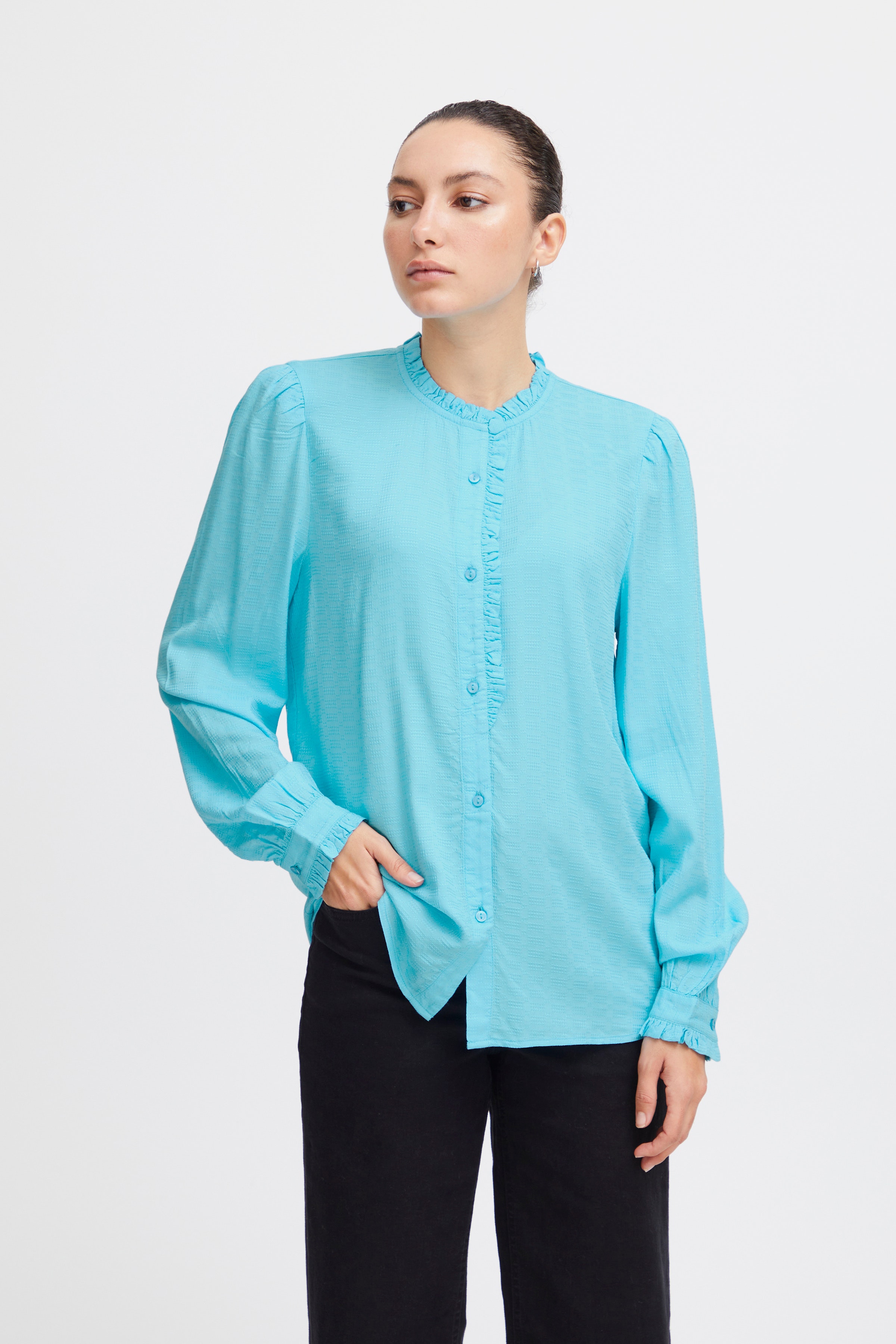 IHGEMANO Skjorte LOOKBOOK FRONT 20120433-154421