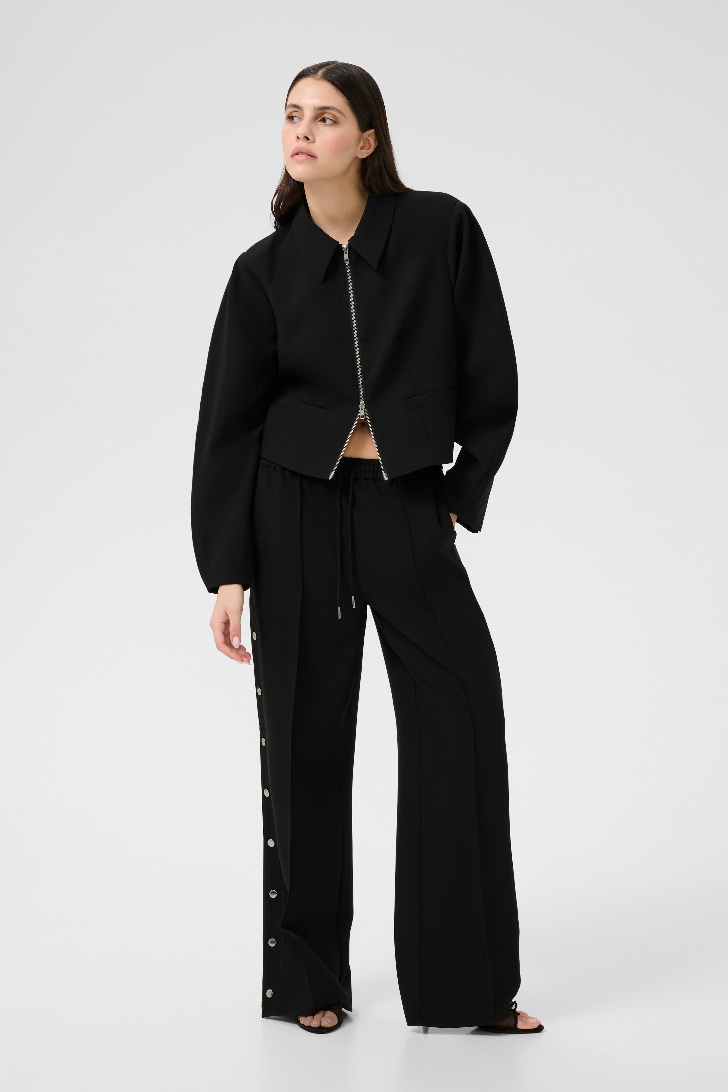 KBCodi Trousers LOOKBOOK FRONT 10105708-194008