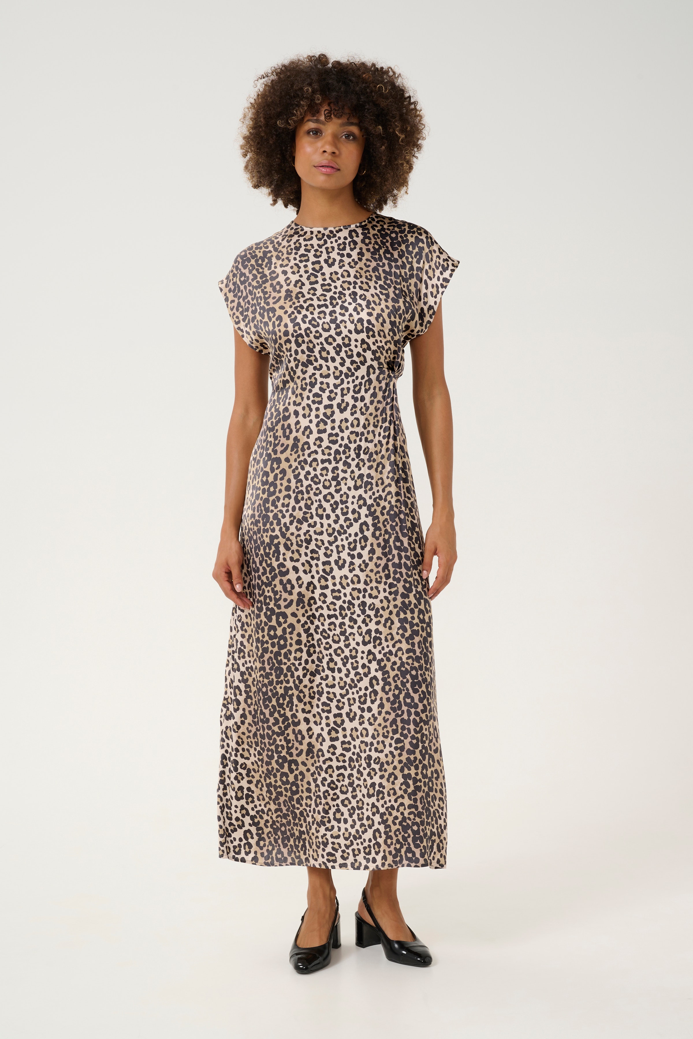 CUleona Leopardjurk LOOKBOOK FRONT 50111704-107355