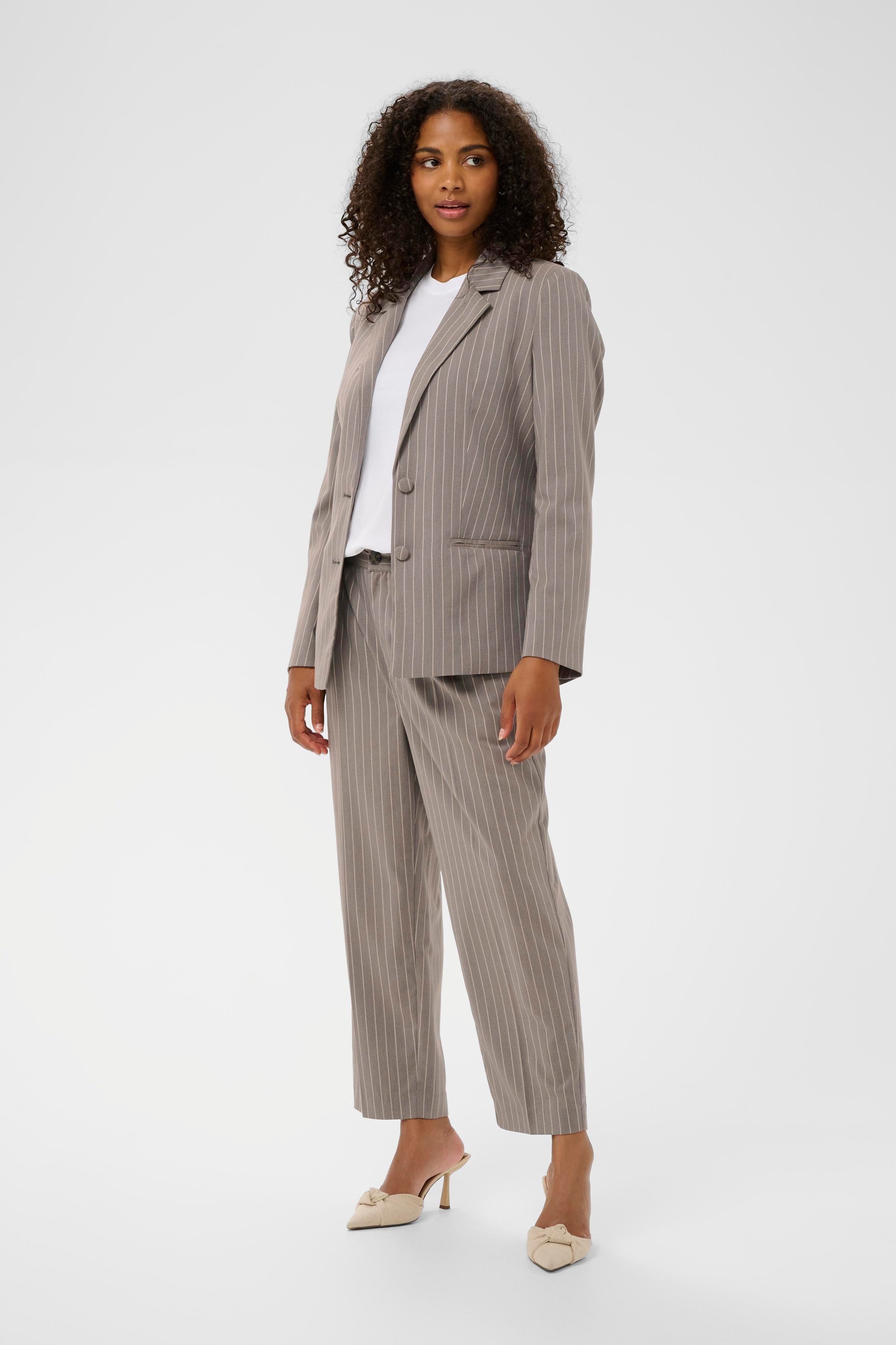 KAheather Trousers LOOKBOOK FRONT 10511078-108808