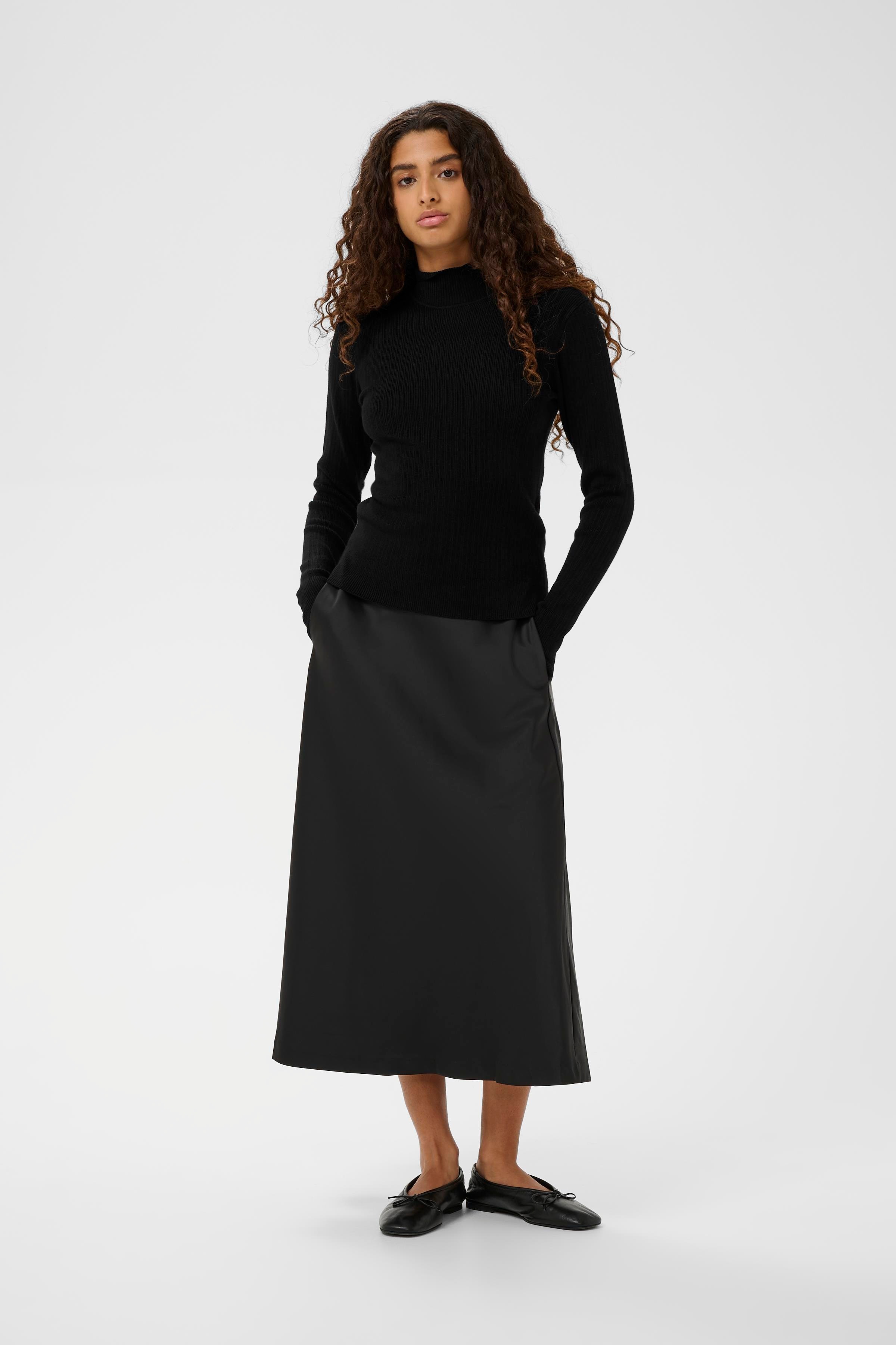 YenahIW Pullover LOOKBOOK FRONT 30111124-194008