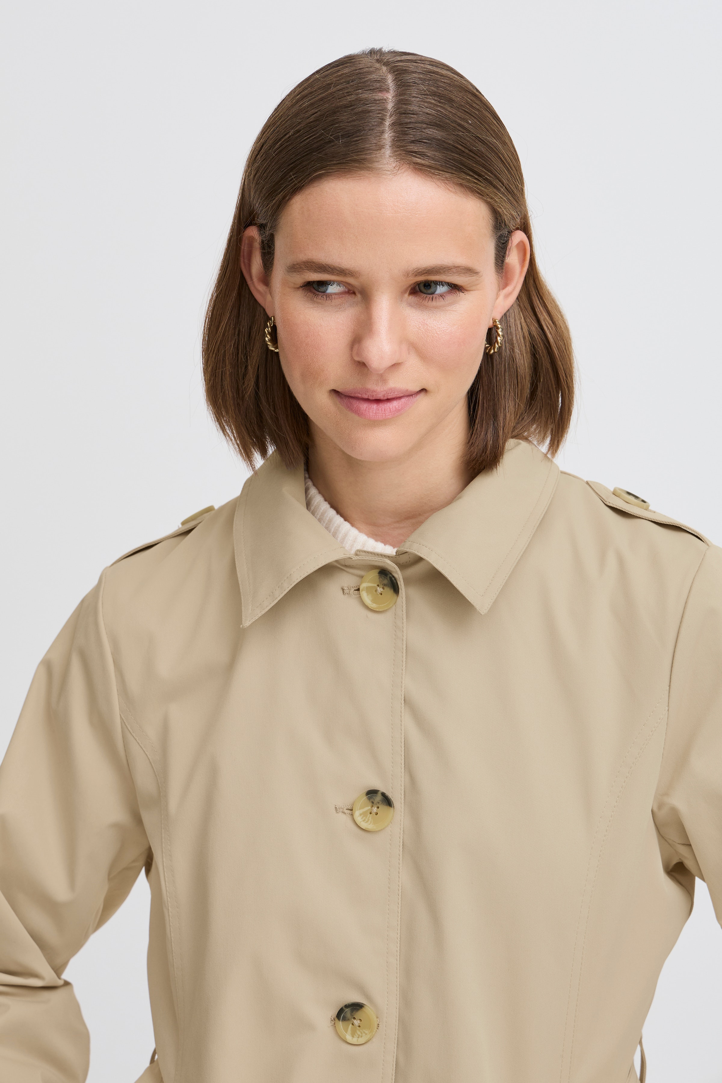BYAMONA Mantel LOOKBOOK DETAIL 20814235-151304