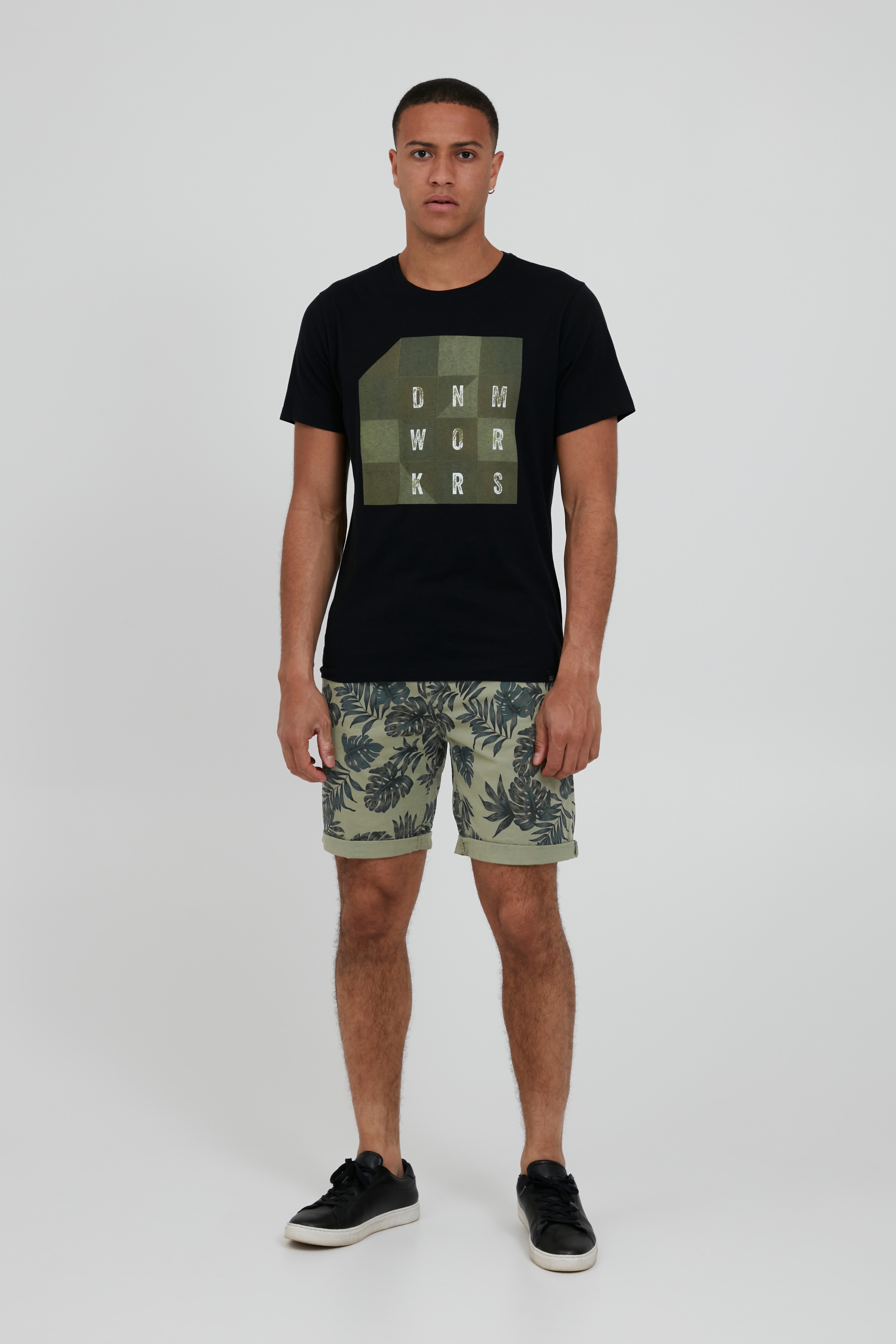 Shorts casual LOOKBOOK FRONT 20712346-170115