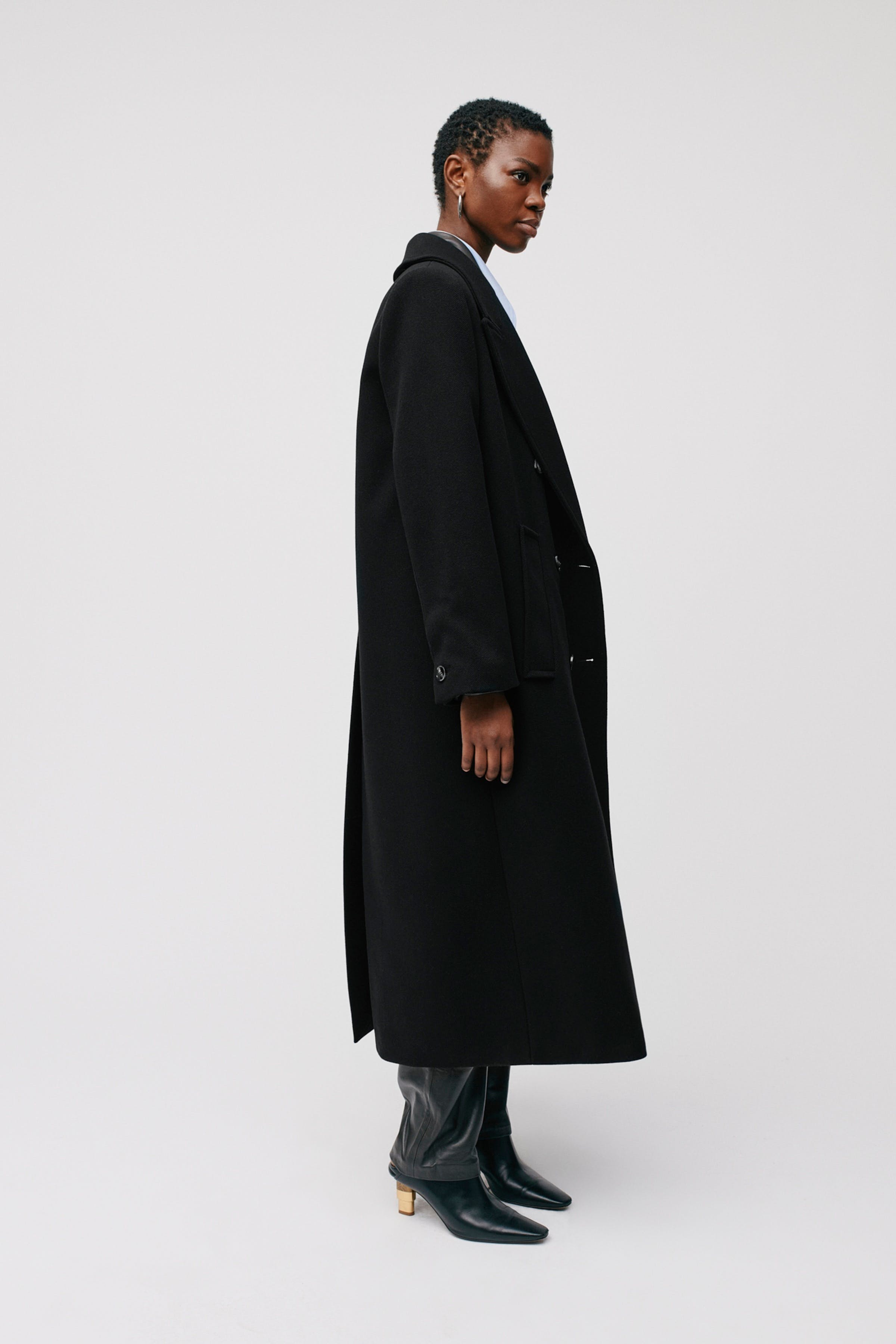 CLEMENCE Kåpe LOOKBOOK FRONT 30600180-BK999