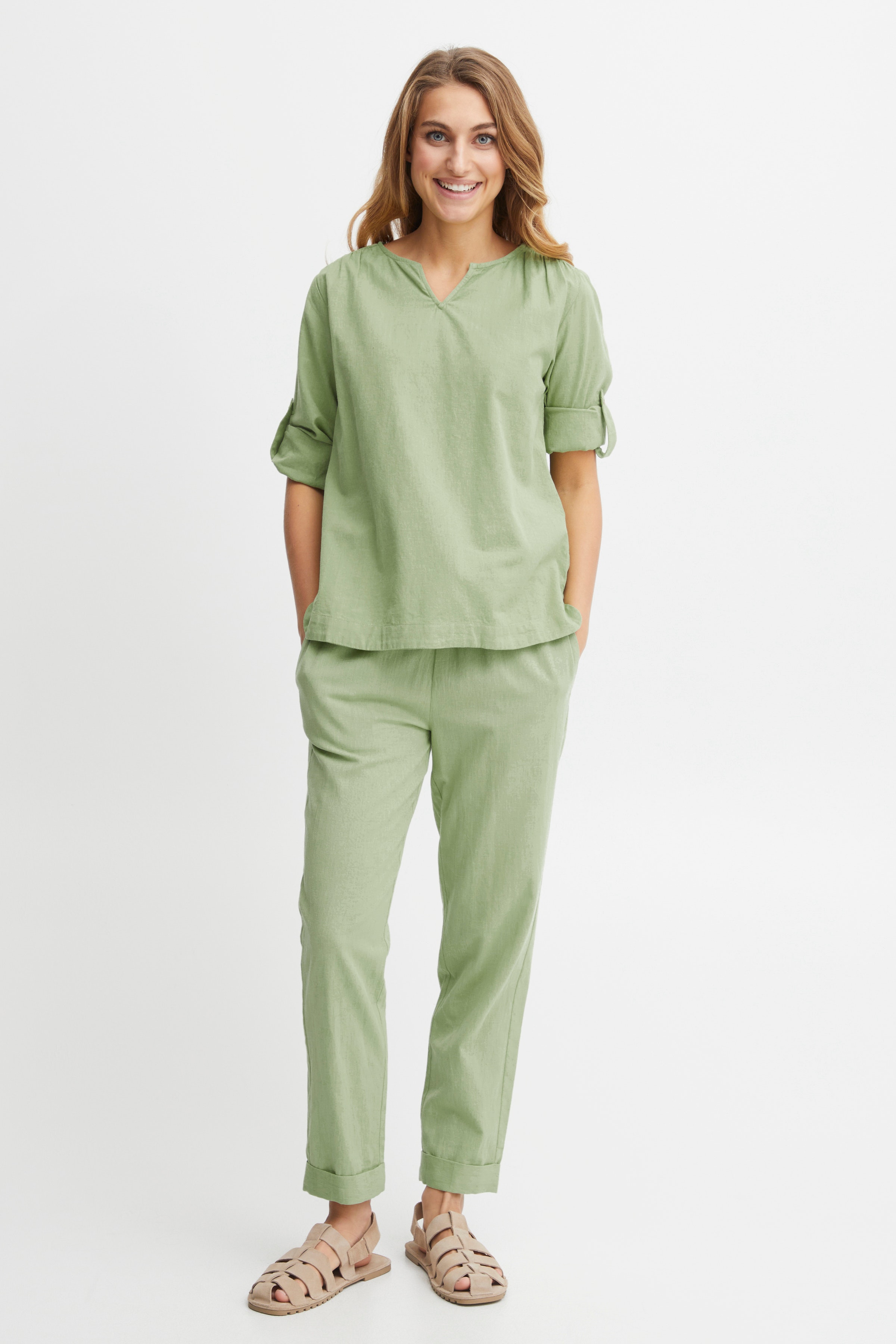 FRMADDIE Blus LOOKBOOK FRONT 20611927-1564231