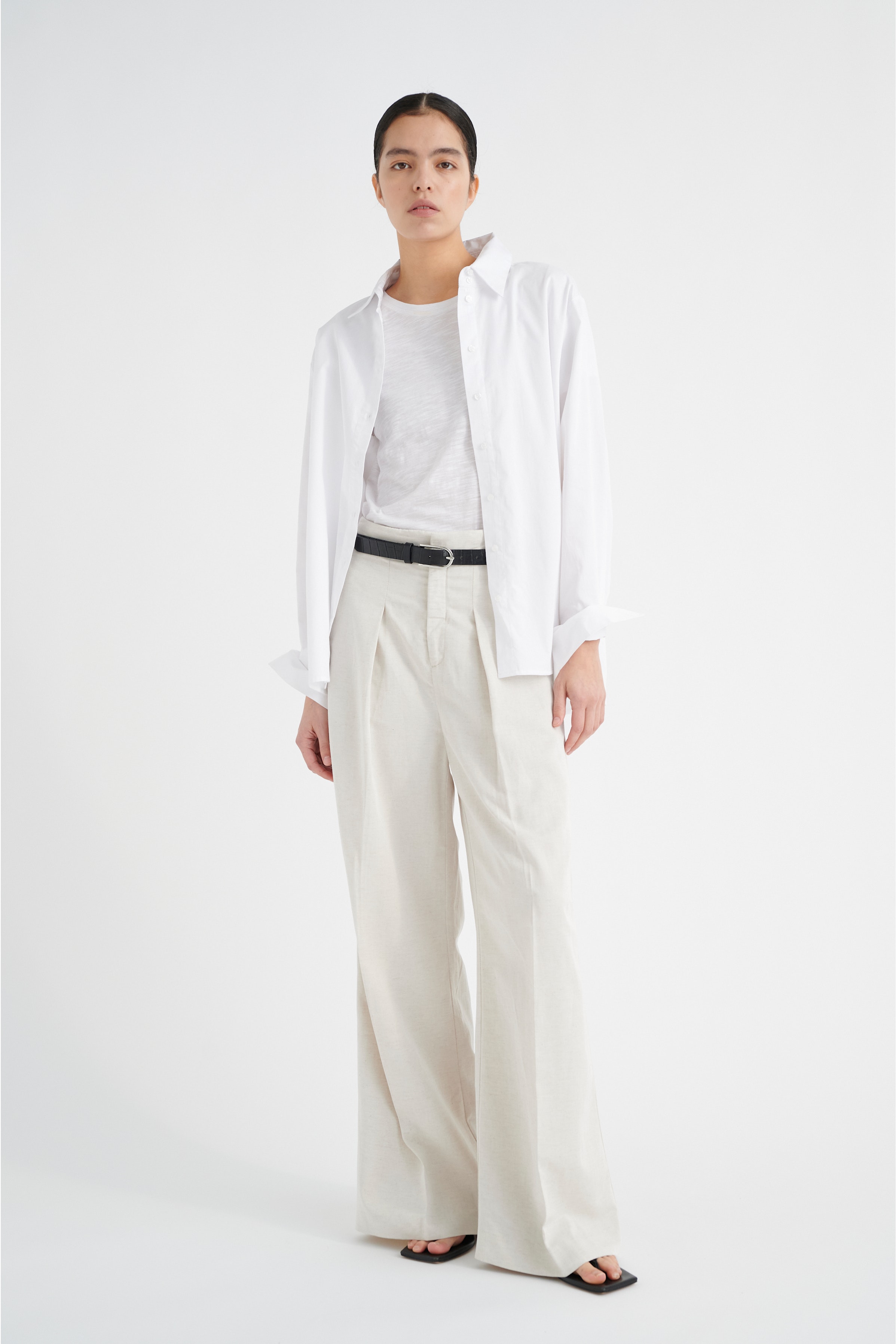 PailaIW Wide Pant

 LOOKBOOK FRONT 30107121-300597