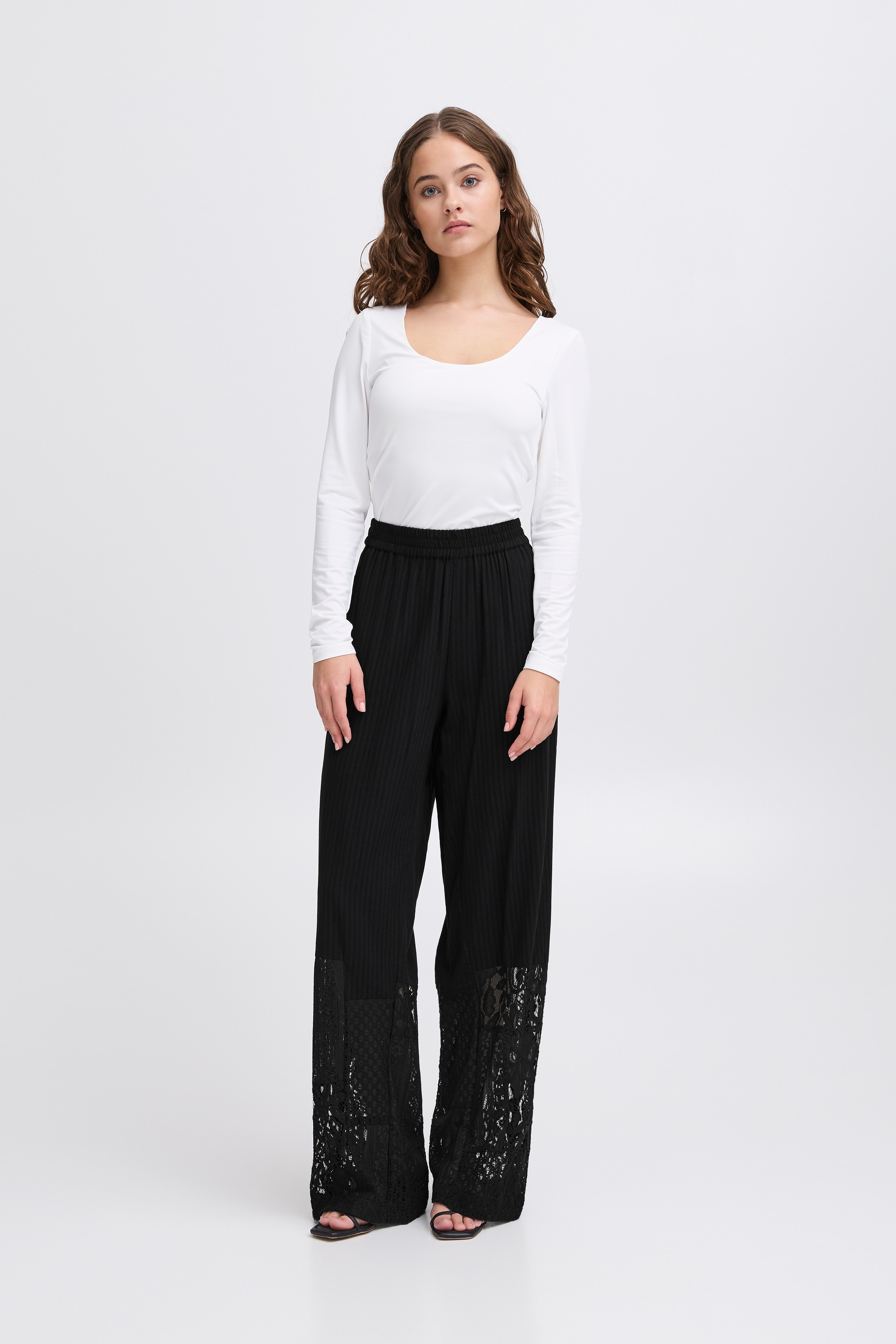 IHMARILA Casual pants LOOKBOOK FRONT 20122862-194008