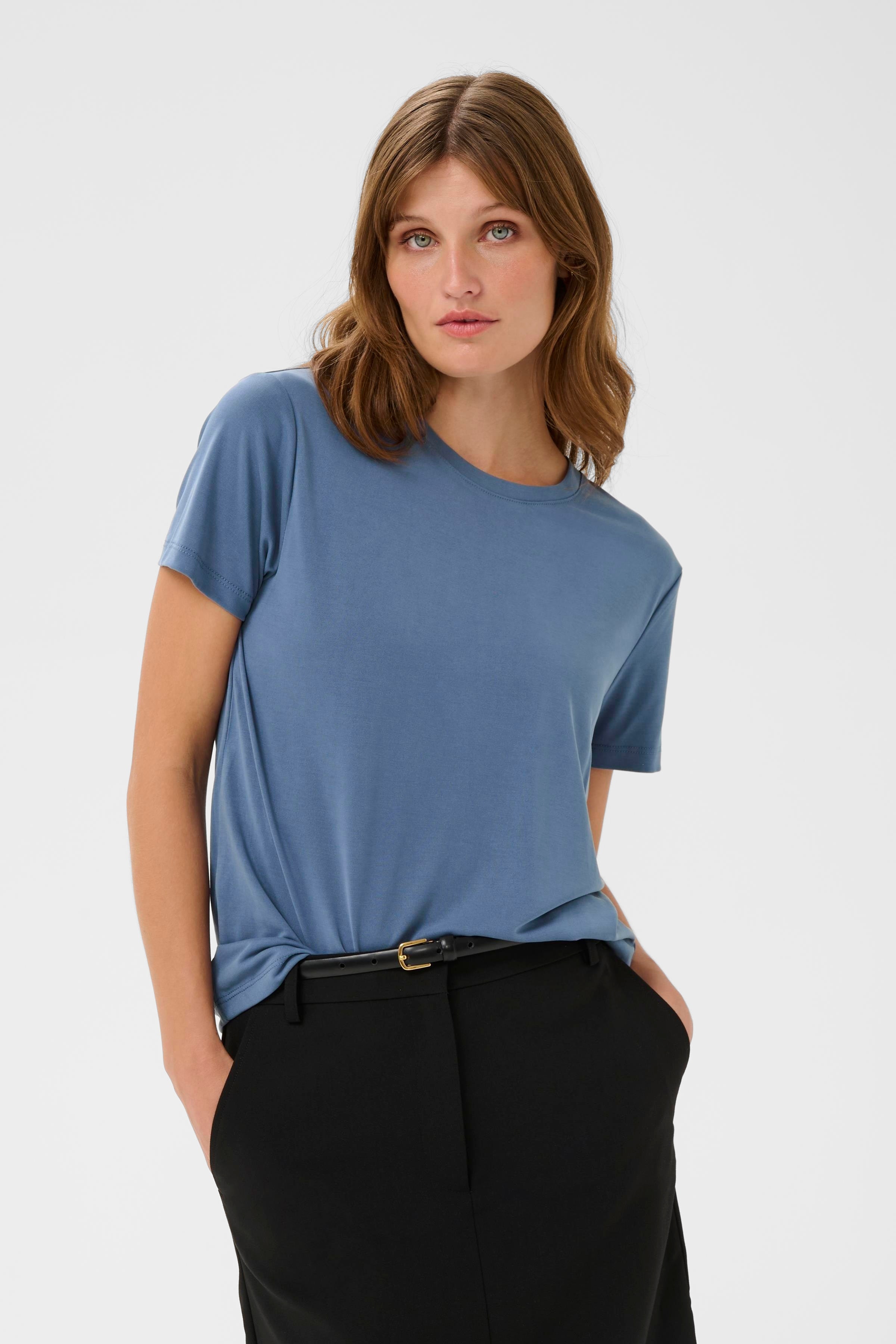 SLColumbine T-shirt LOOKBOOK FRONT 30404678-183921